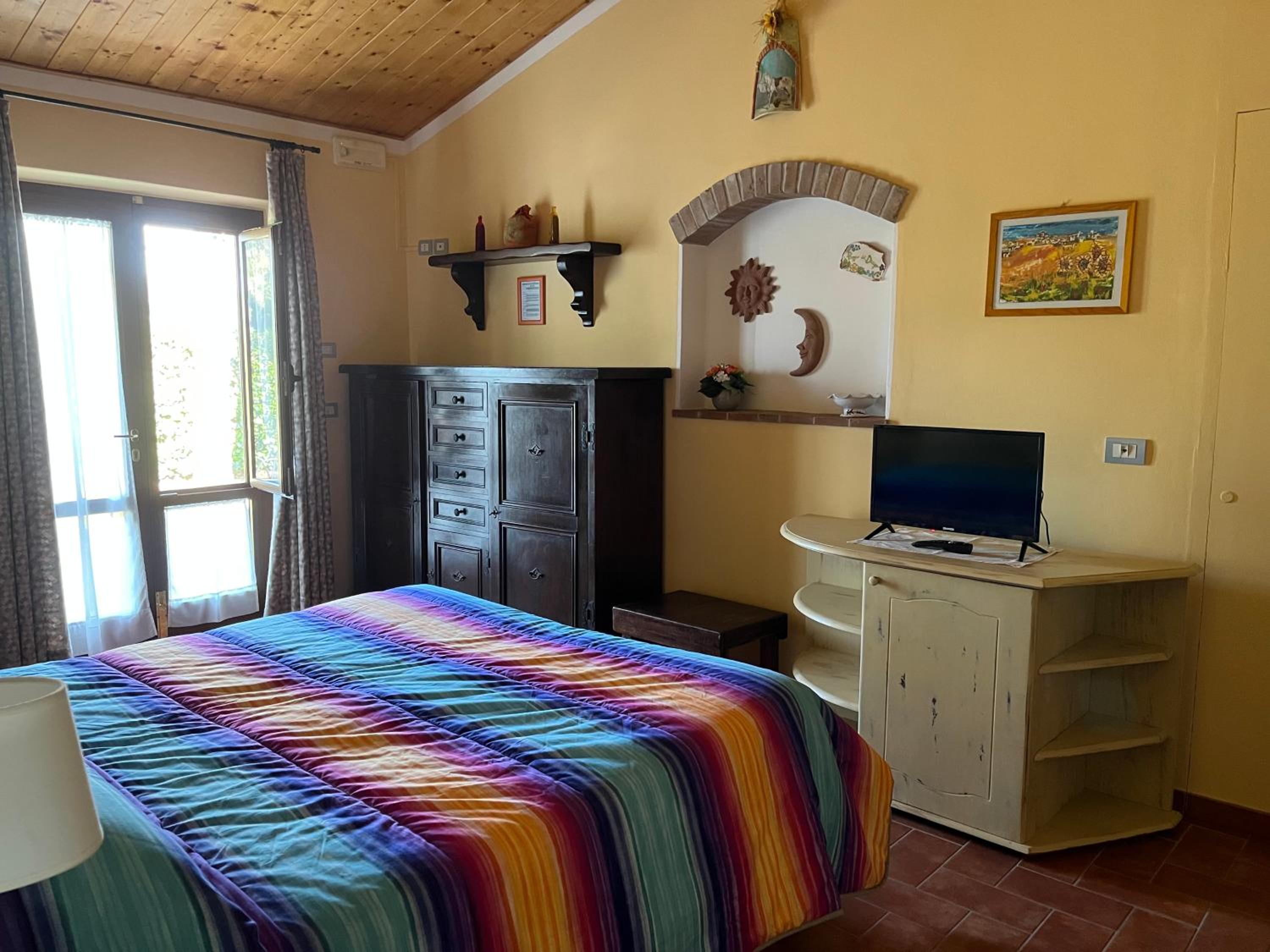 Standard Double or Twin Room photo 1