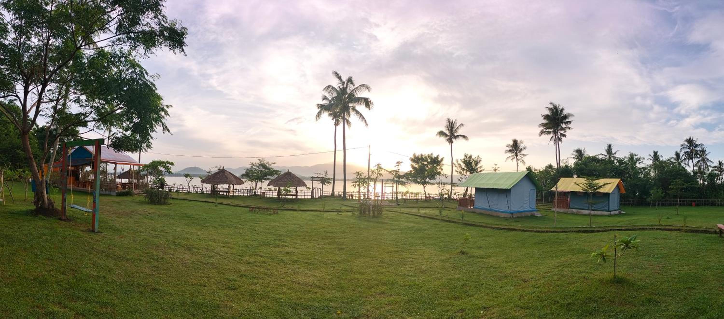 Deluxe Double Room with Balcony and Sea View - Photo 14