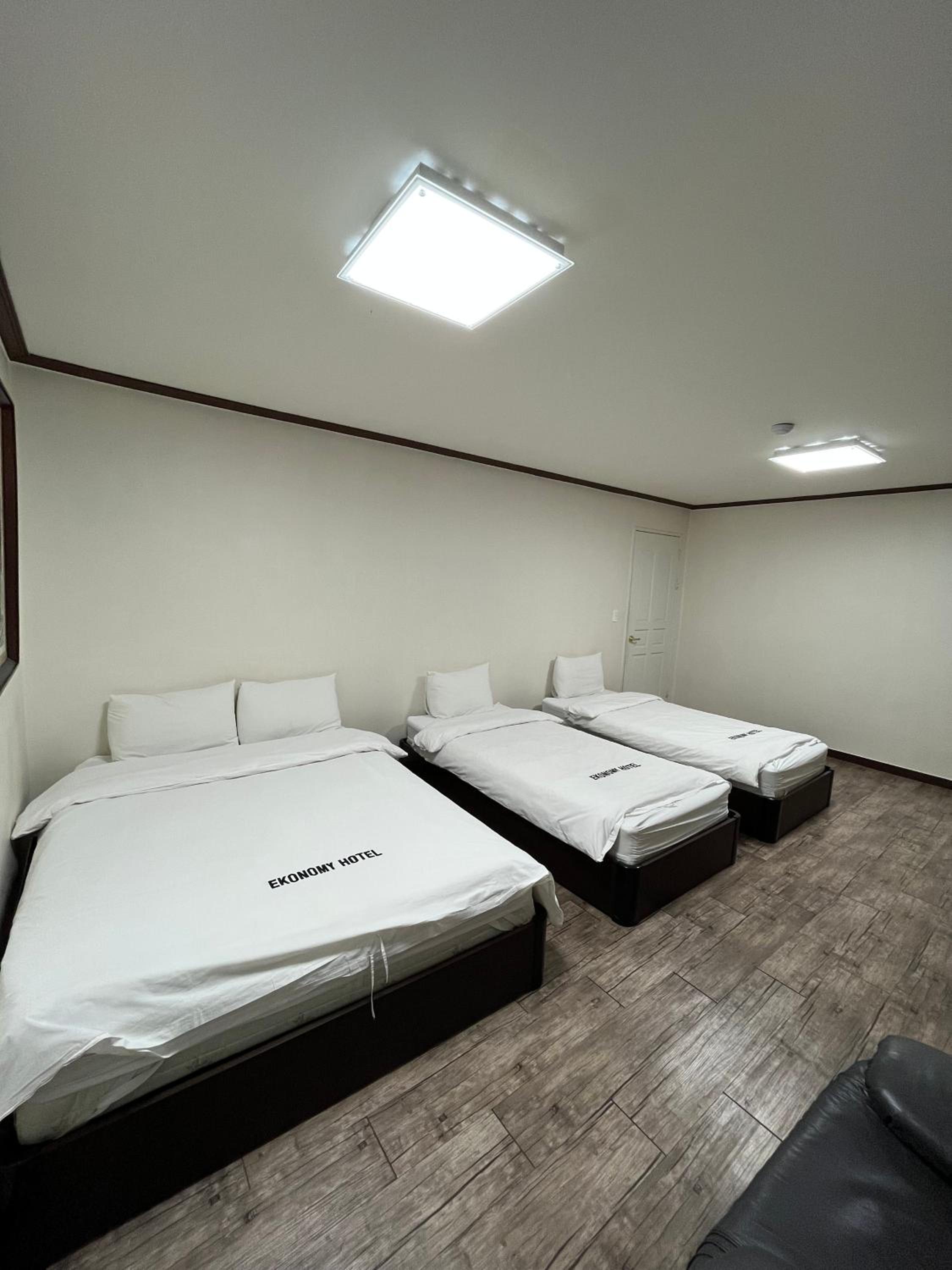 Triple Room photo 3