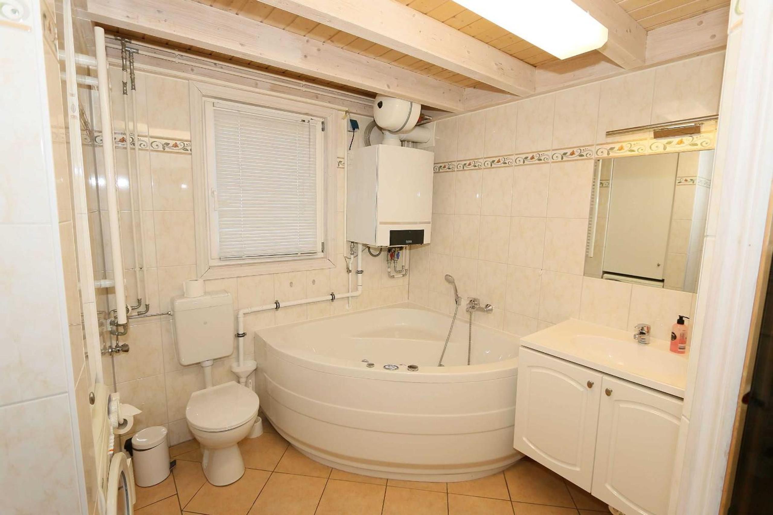 Three-Bedroom House photo 2