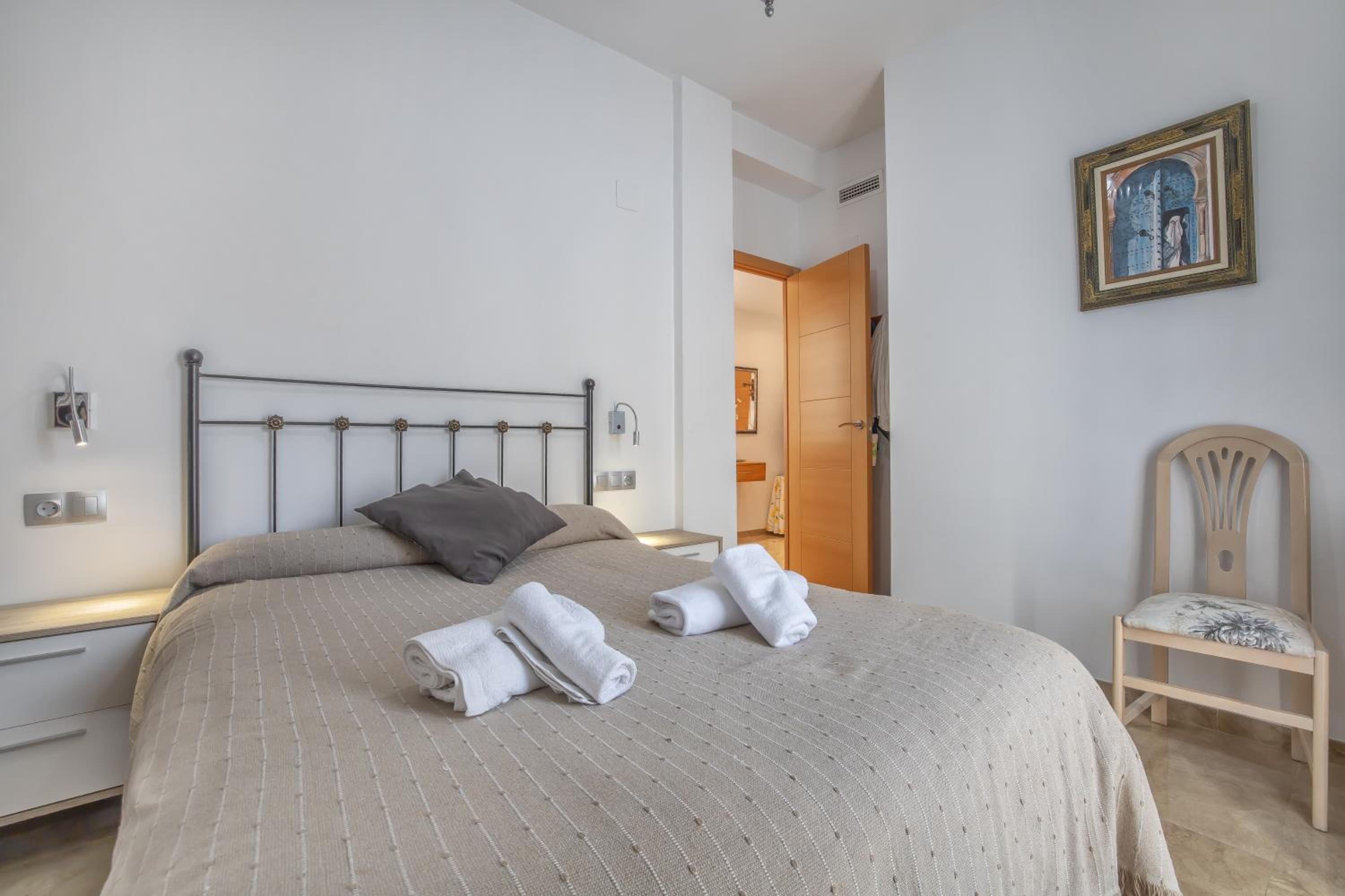 Three-Bedroom Apartment - Photo 16
