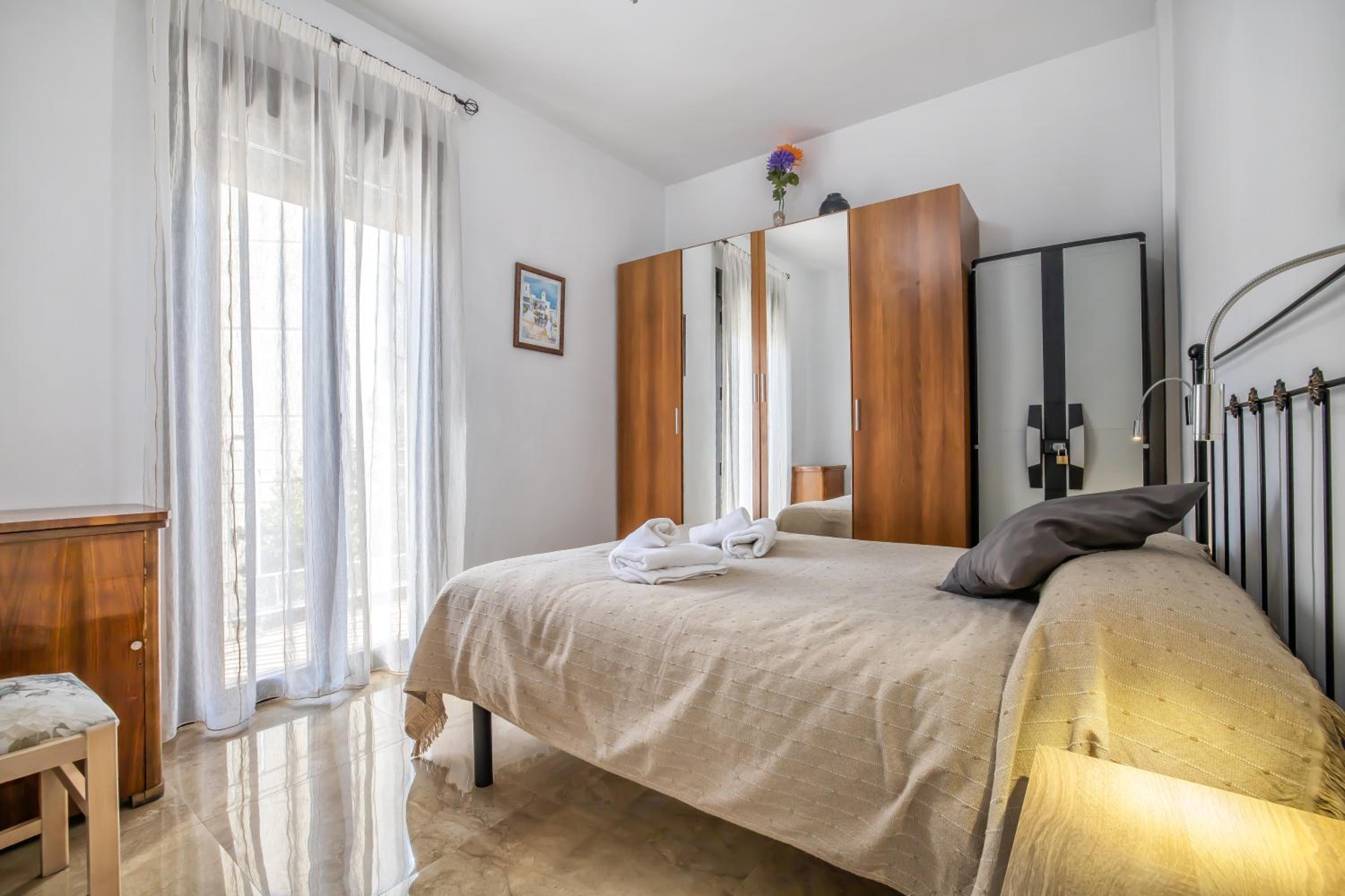 Three-Bedroom Apartment - Photo 19