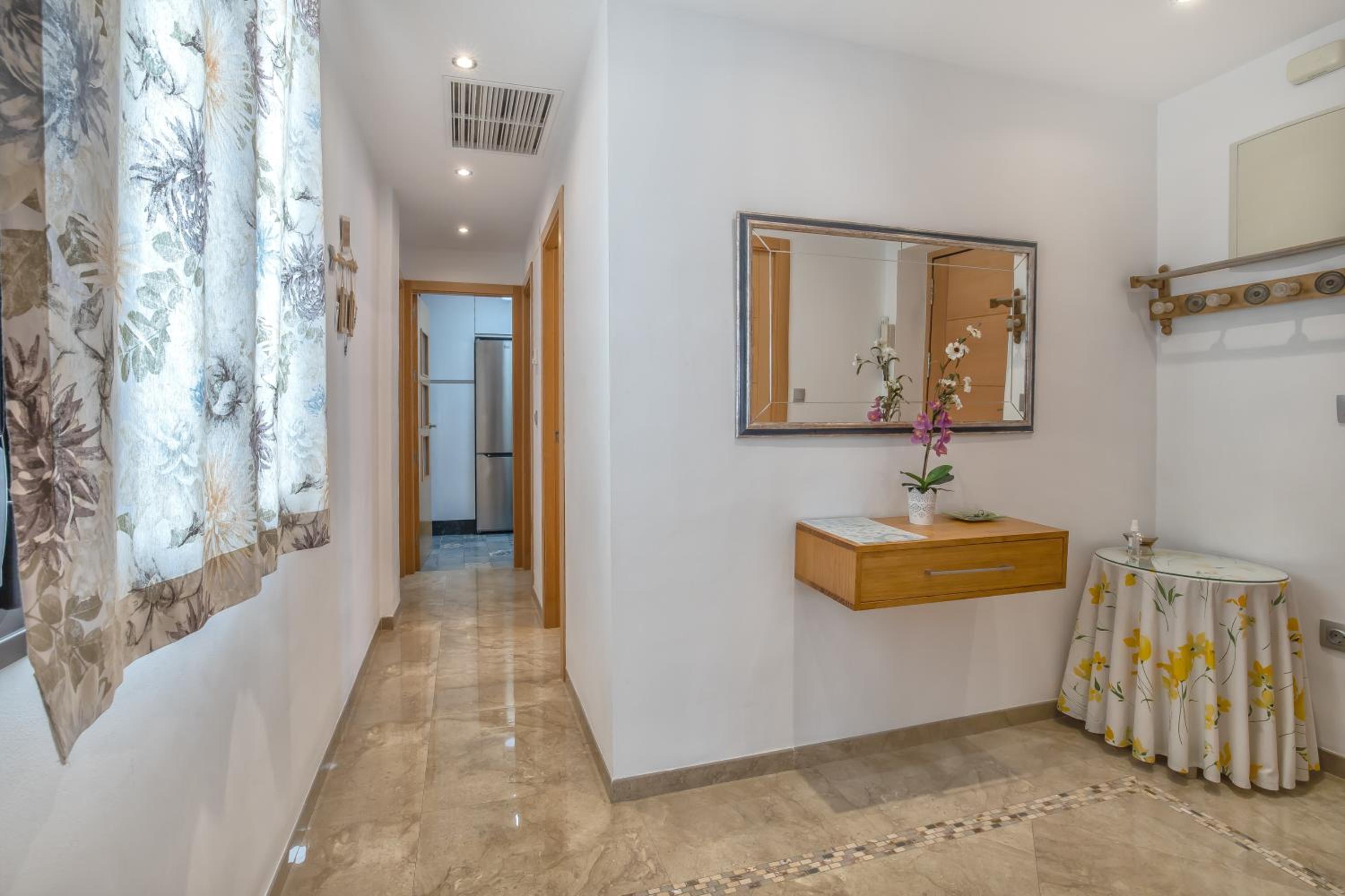 Three-Bedroom Apartment - Photo 8
