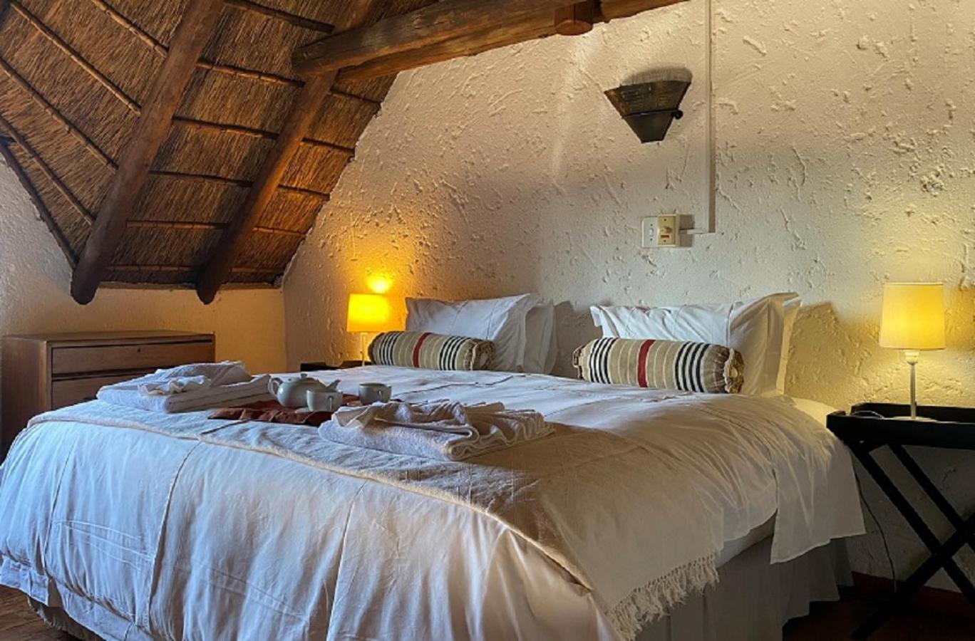 Standard Double or Twin Room photo 1