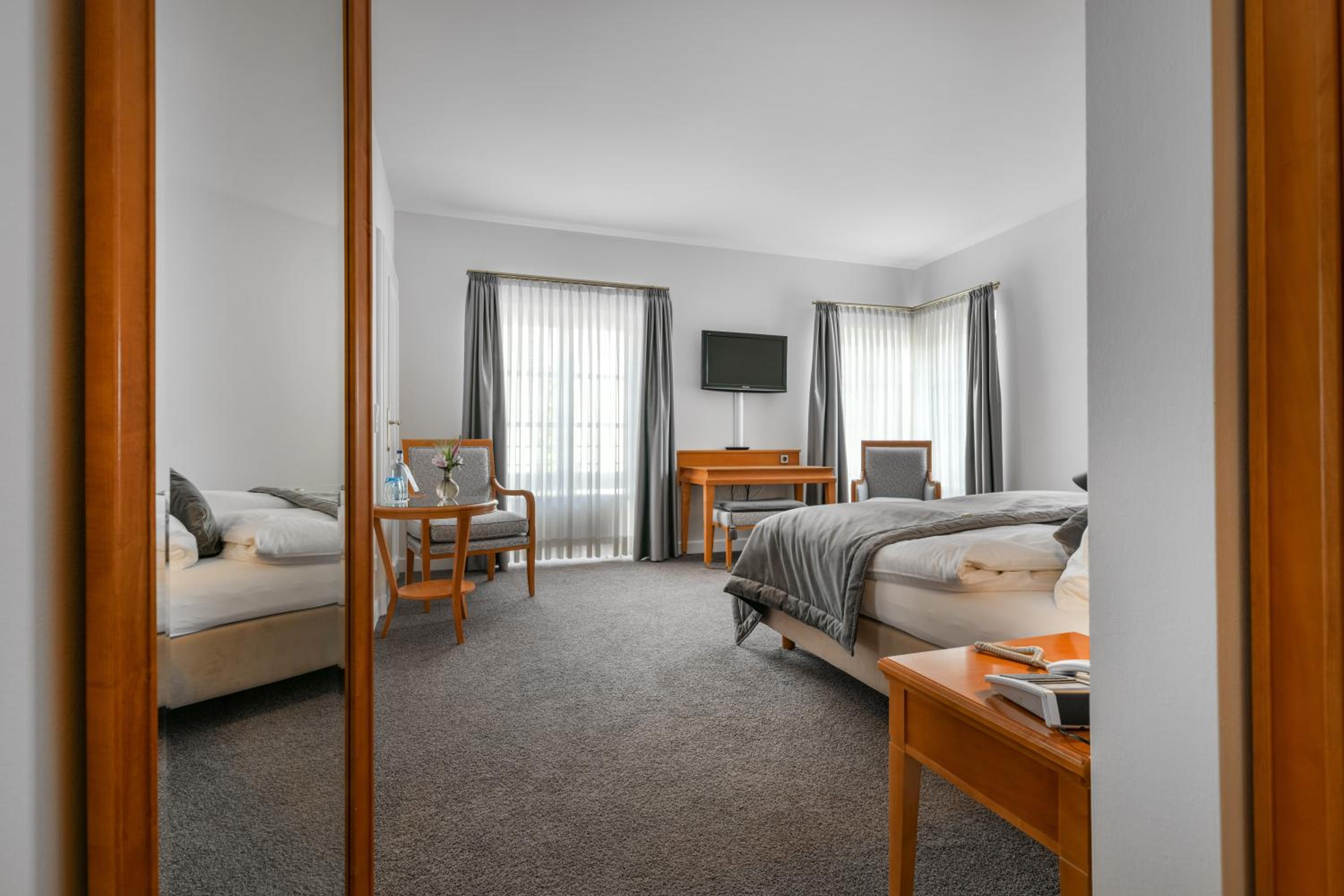 Deluxe Double Room - Photo 3