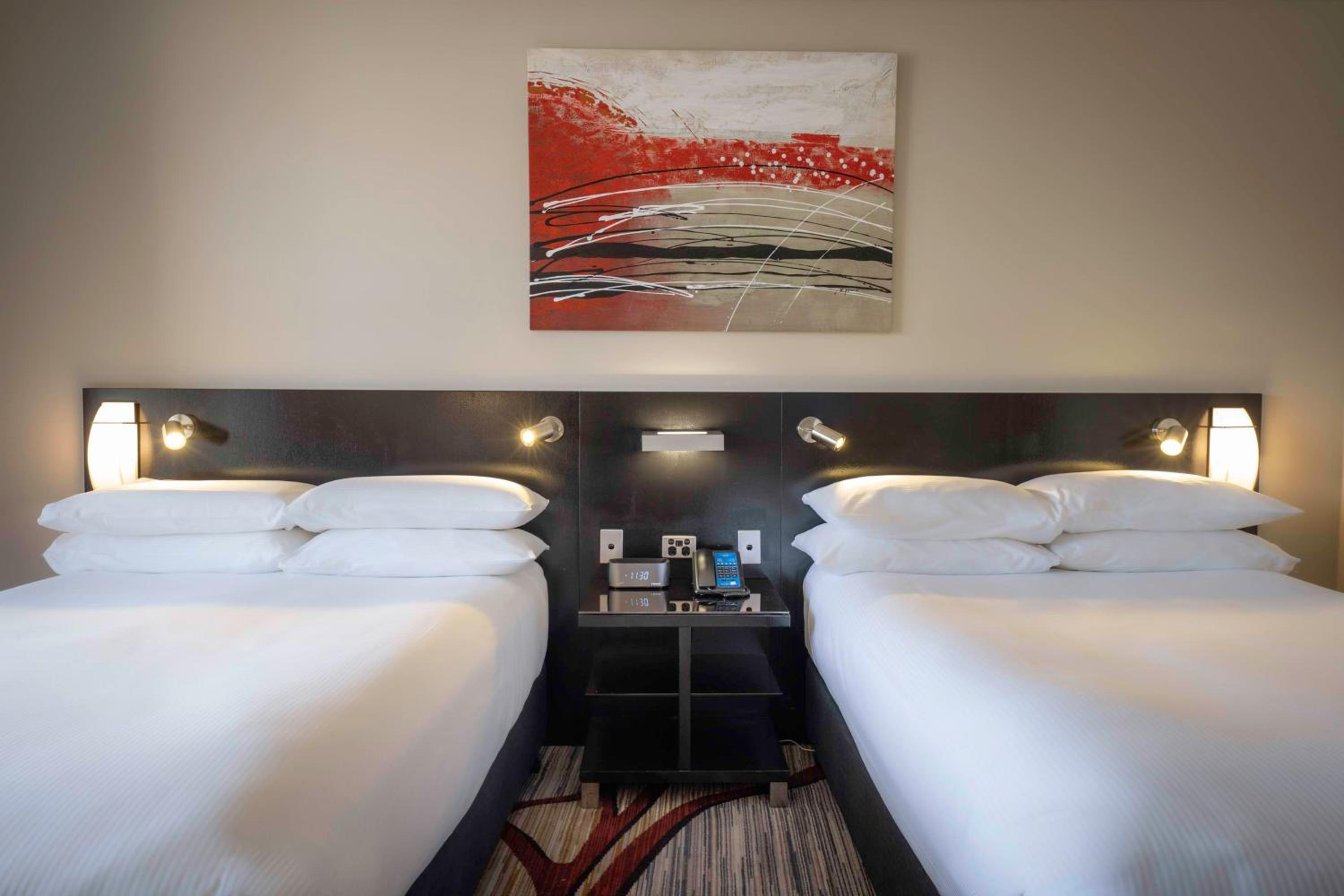 Executive Double Room with Two Double Beds and City View