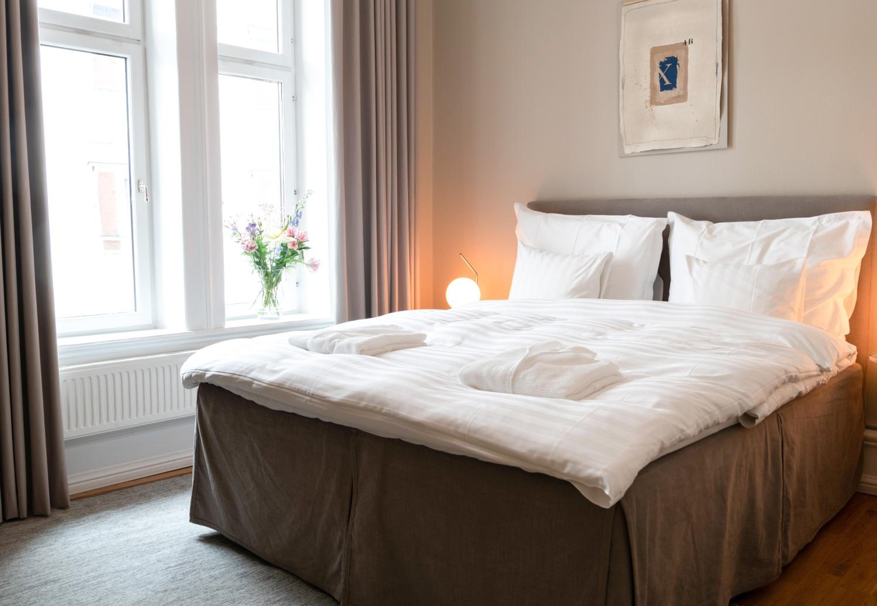 Double Room - Photo 8