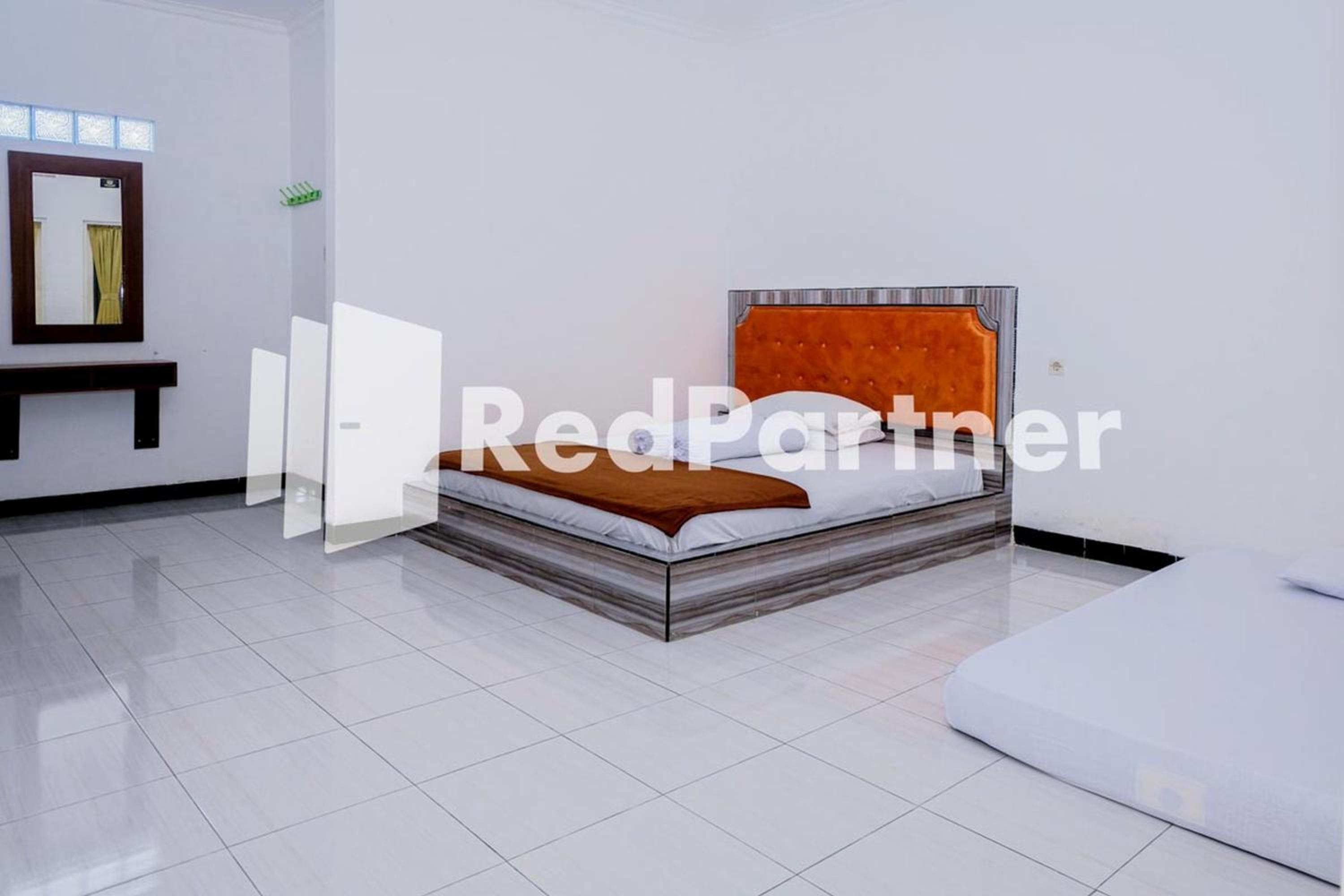 Family Room photo 1