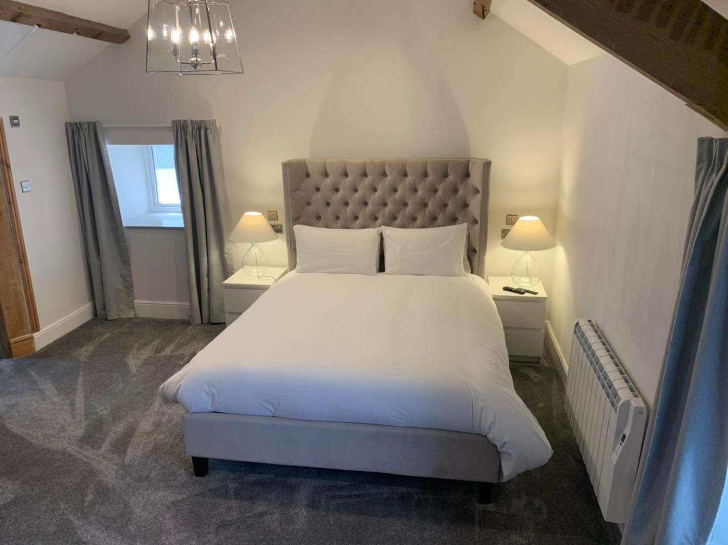 Family Room with Private Bathroom - Photo 1