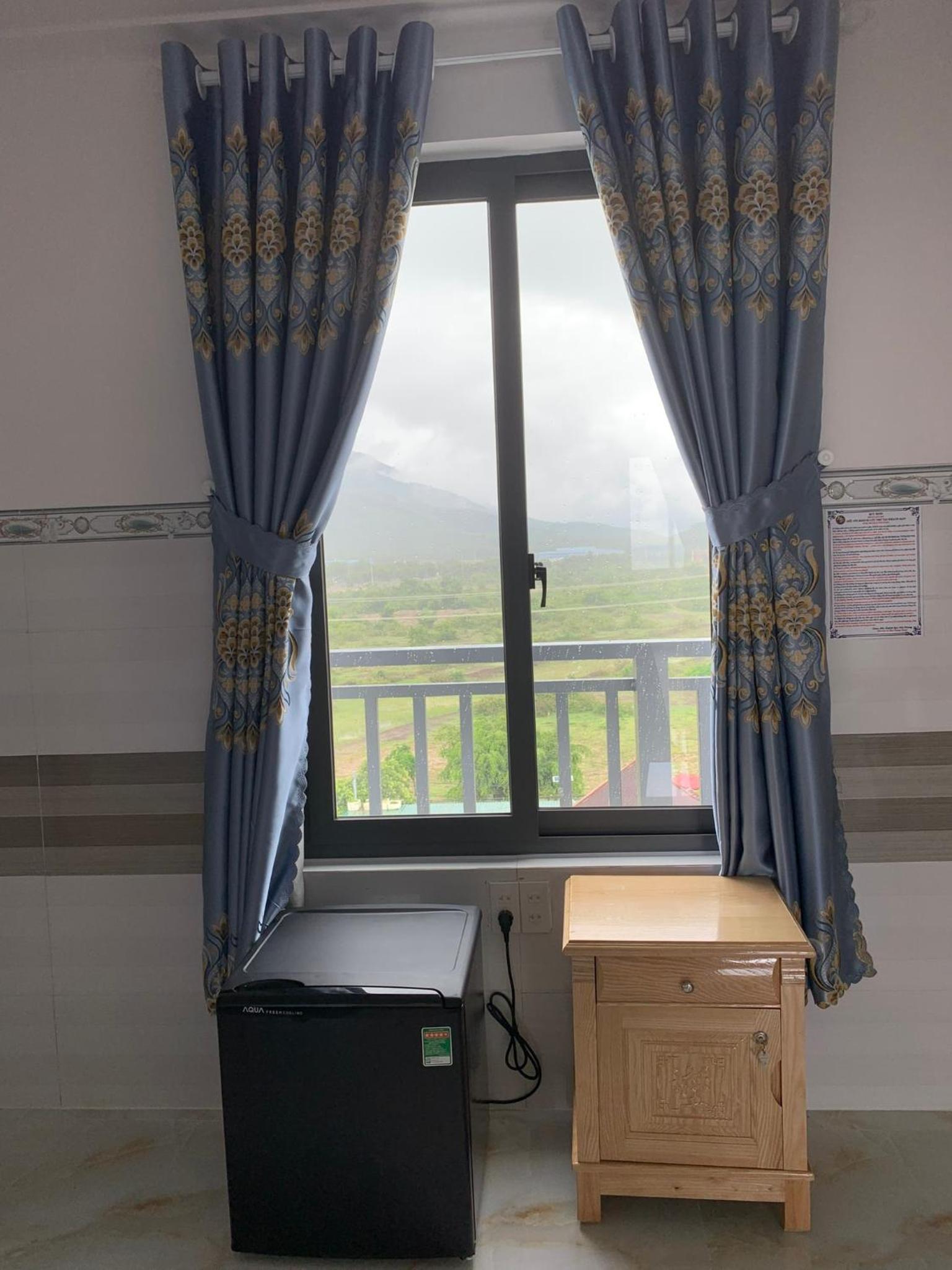 Quadruple Room with Mountain View photo 3