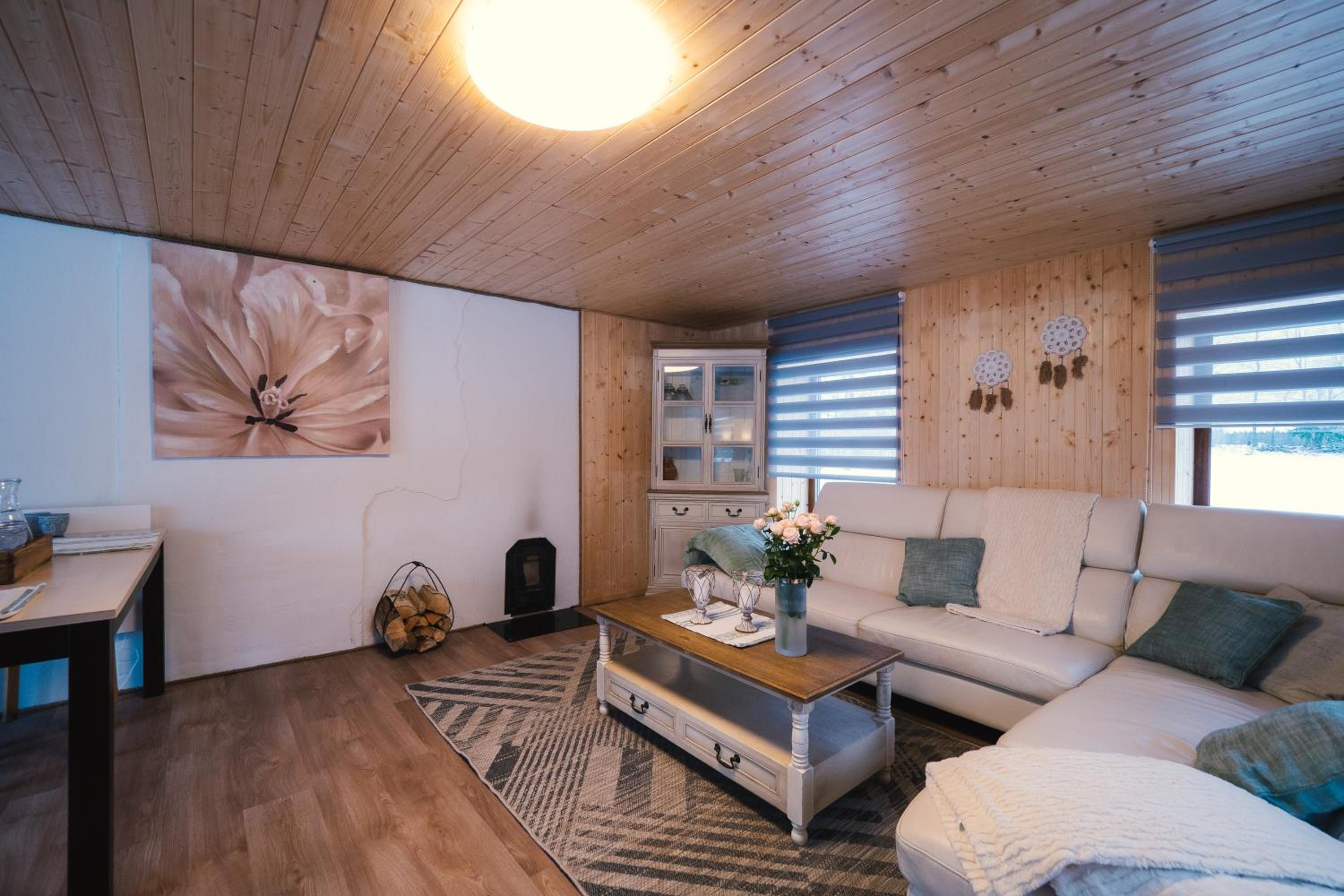 Two-Bedroom House photo 2