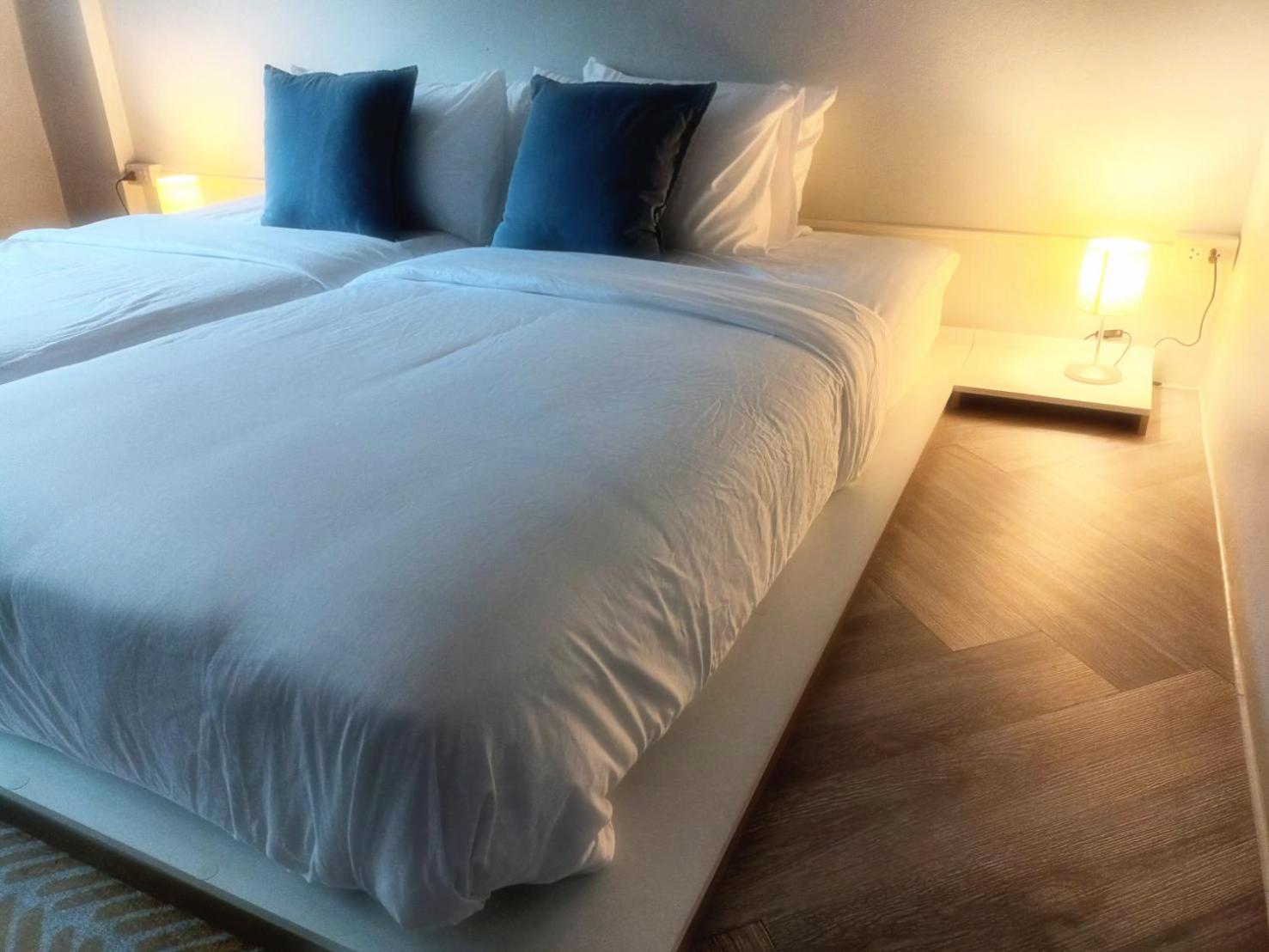 Deluxe Twin Room - Photo 7