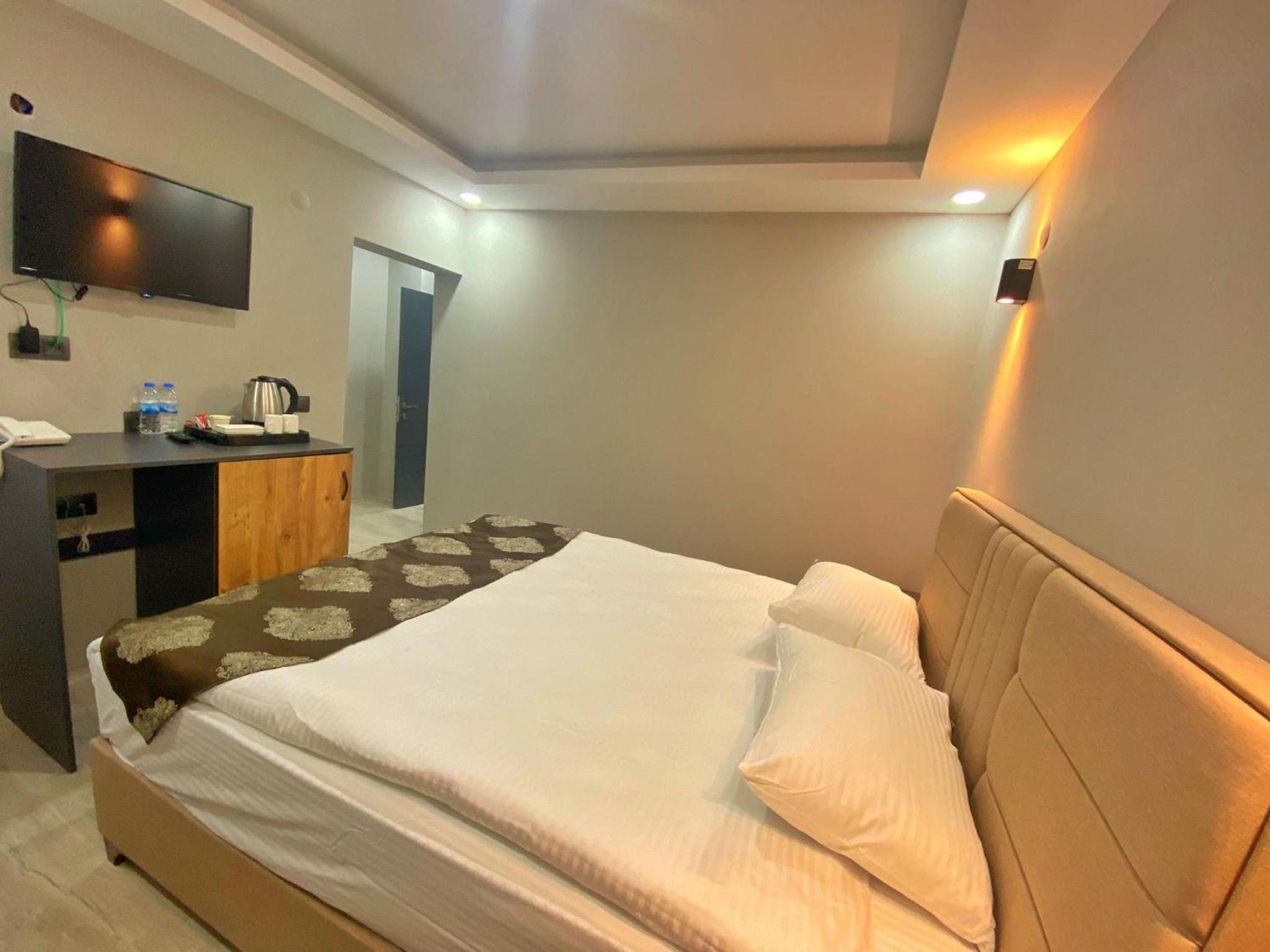 Small Double Room photo 1
