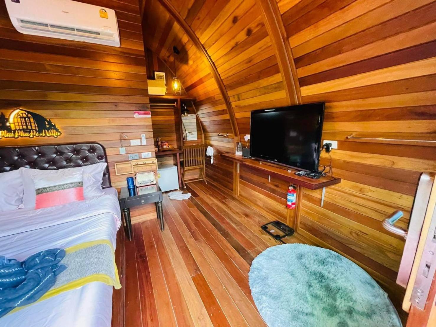 Double Room with Lake View