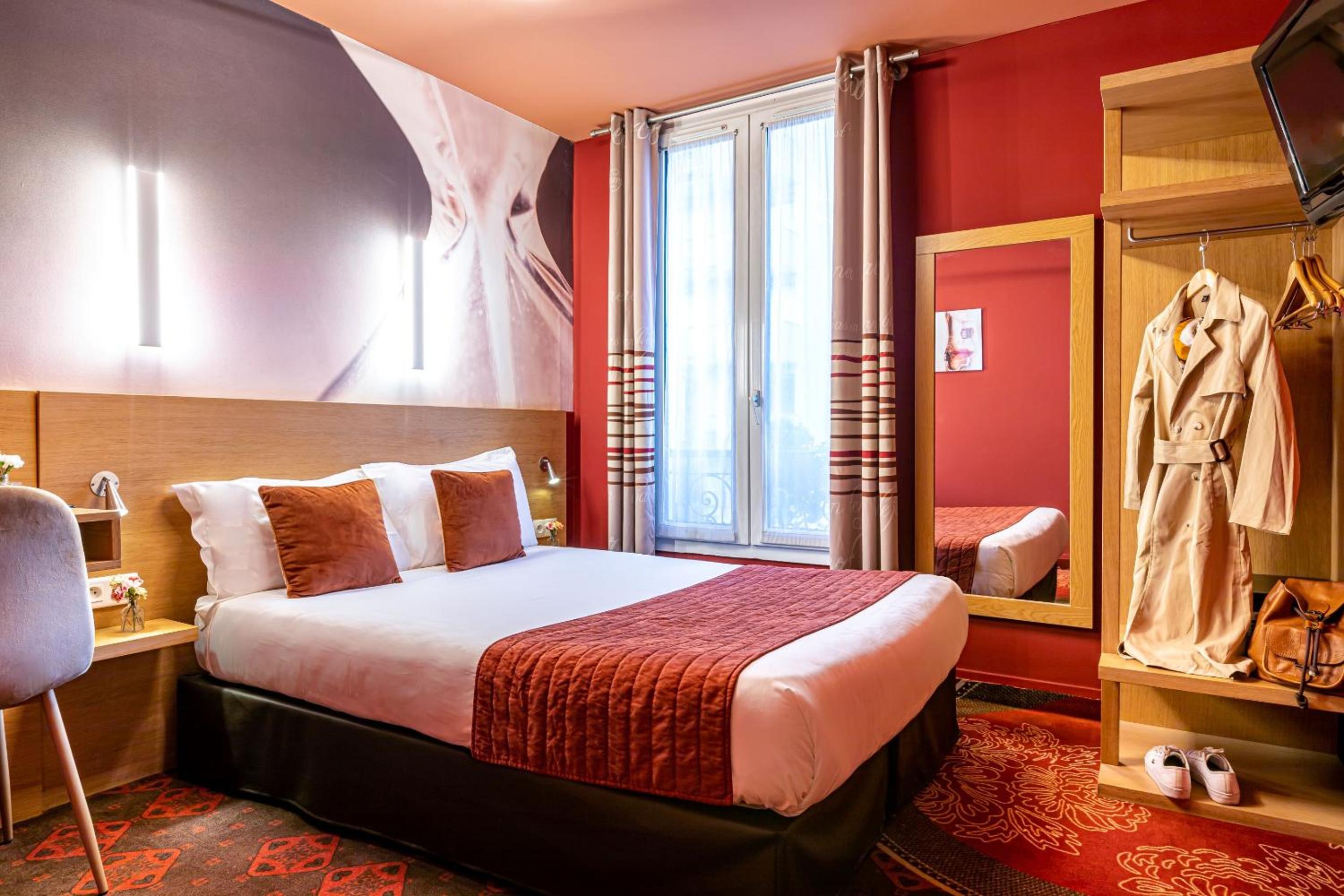 Classic Double Room