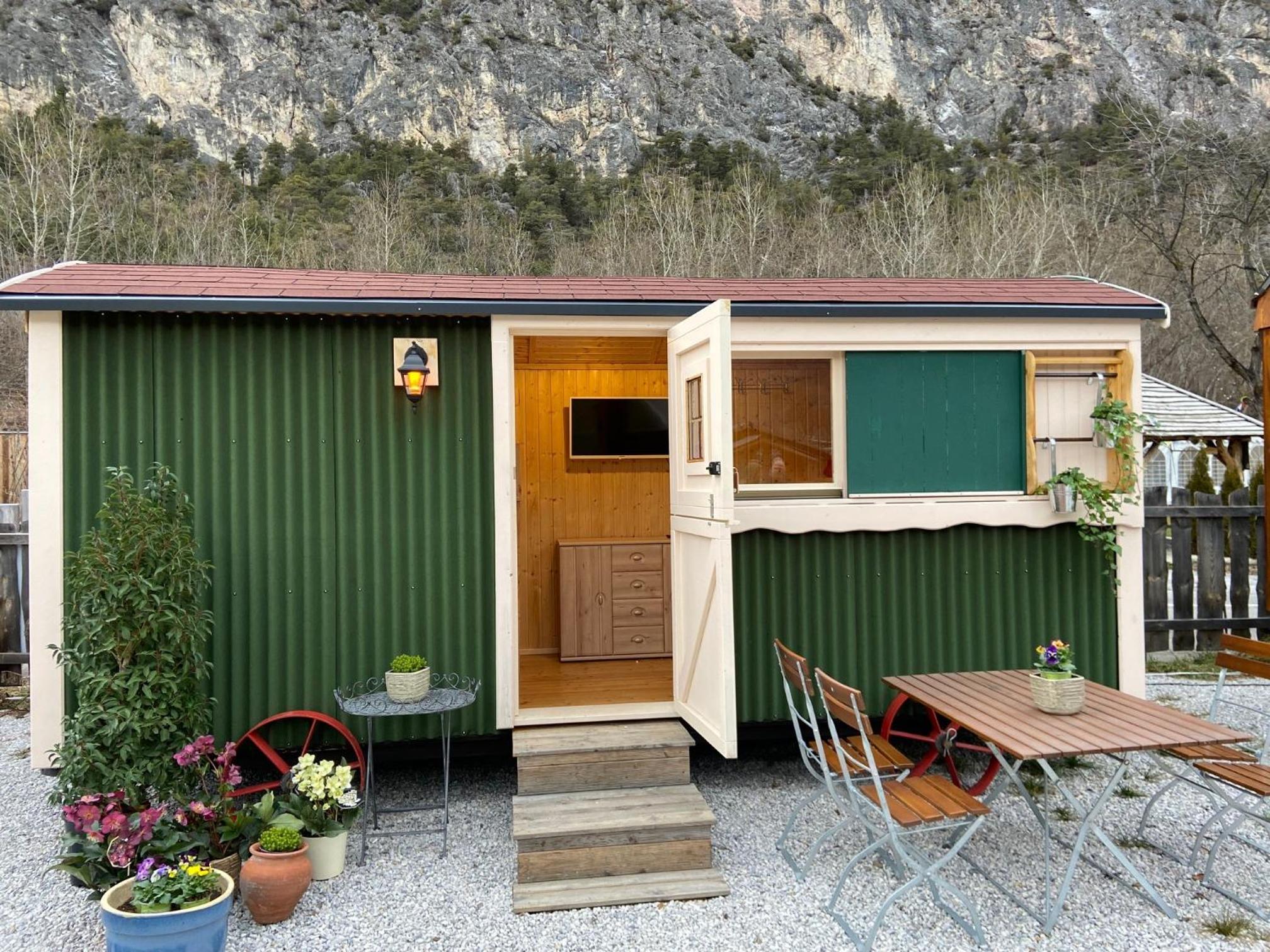 Family Bungalow photo 2