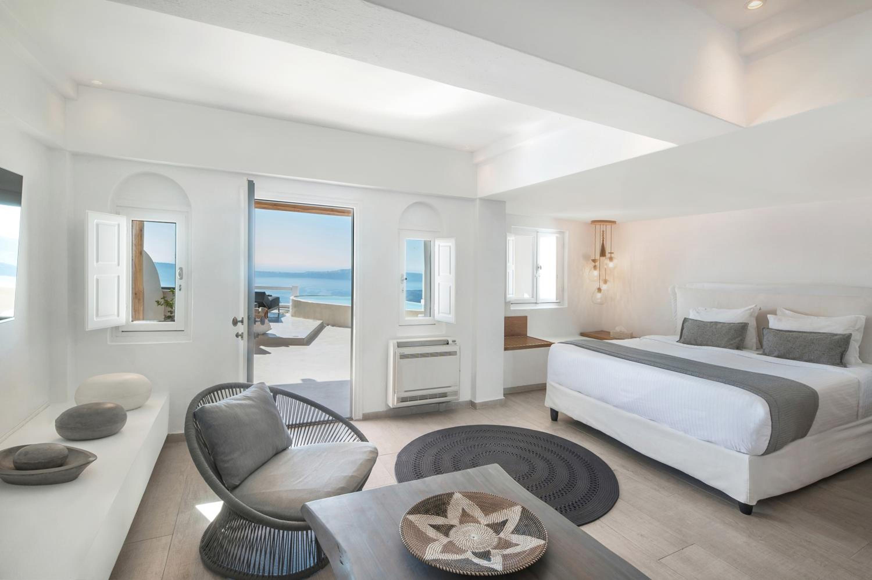 Grand Suite con Vasca Immersione ad Acqua Fredda e Vista Caldera