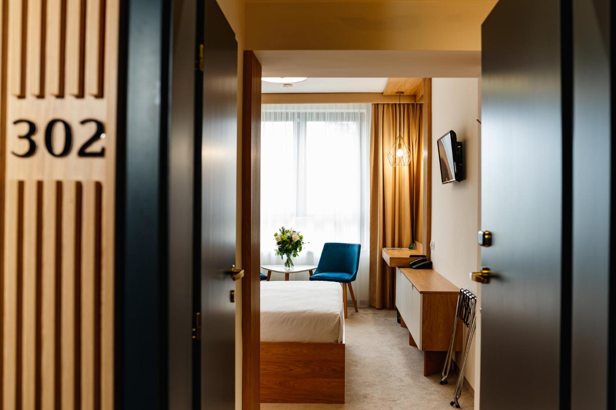 Superior Double or Twin Room photo 2