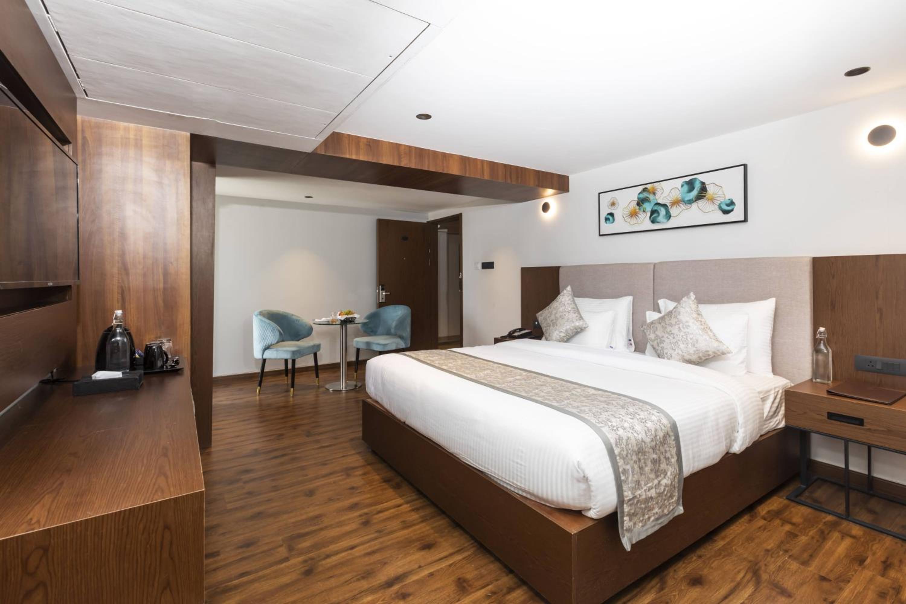 Deluxe Double Room with Balcony (15% off on 2-way Airport Transfer, F&B Services, Laundry)