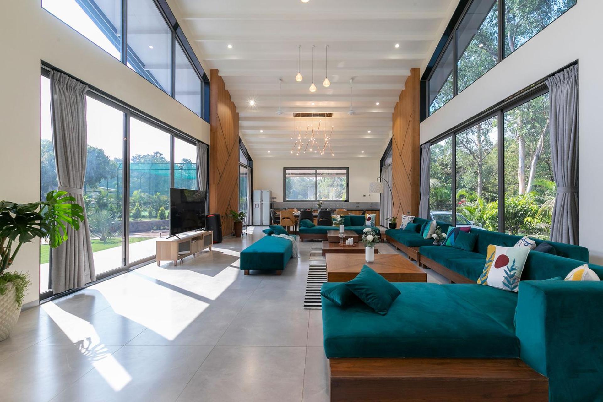 Villa photo 1