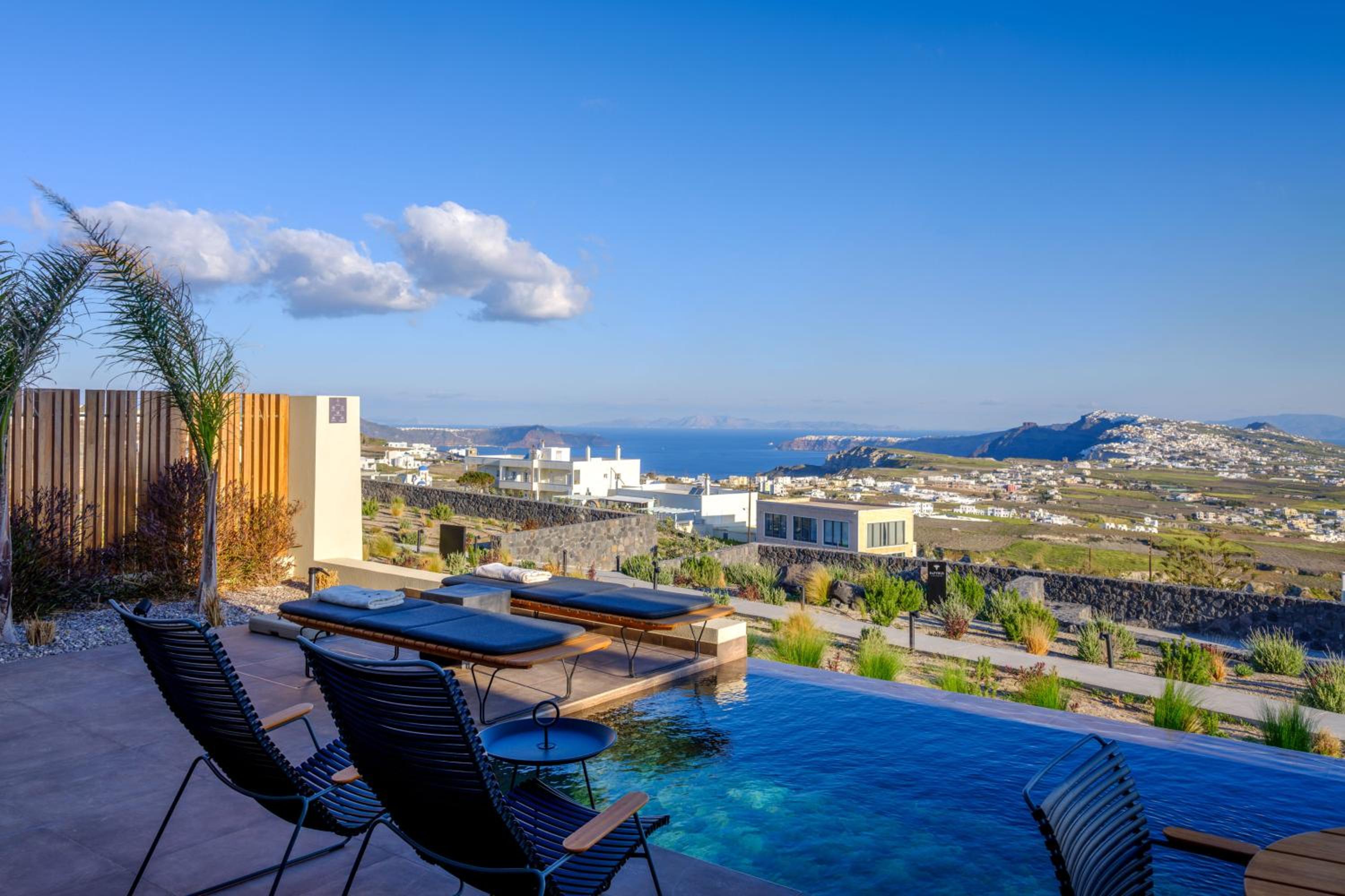 Executive Two Bedroom Suite with Private Heated Pool and Caldera View - Photo 19