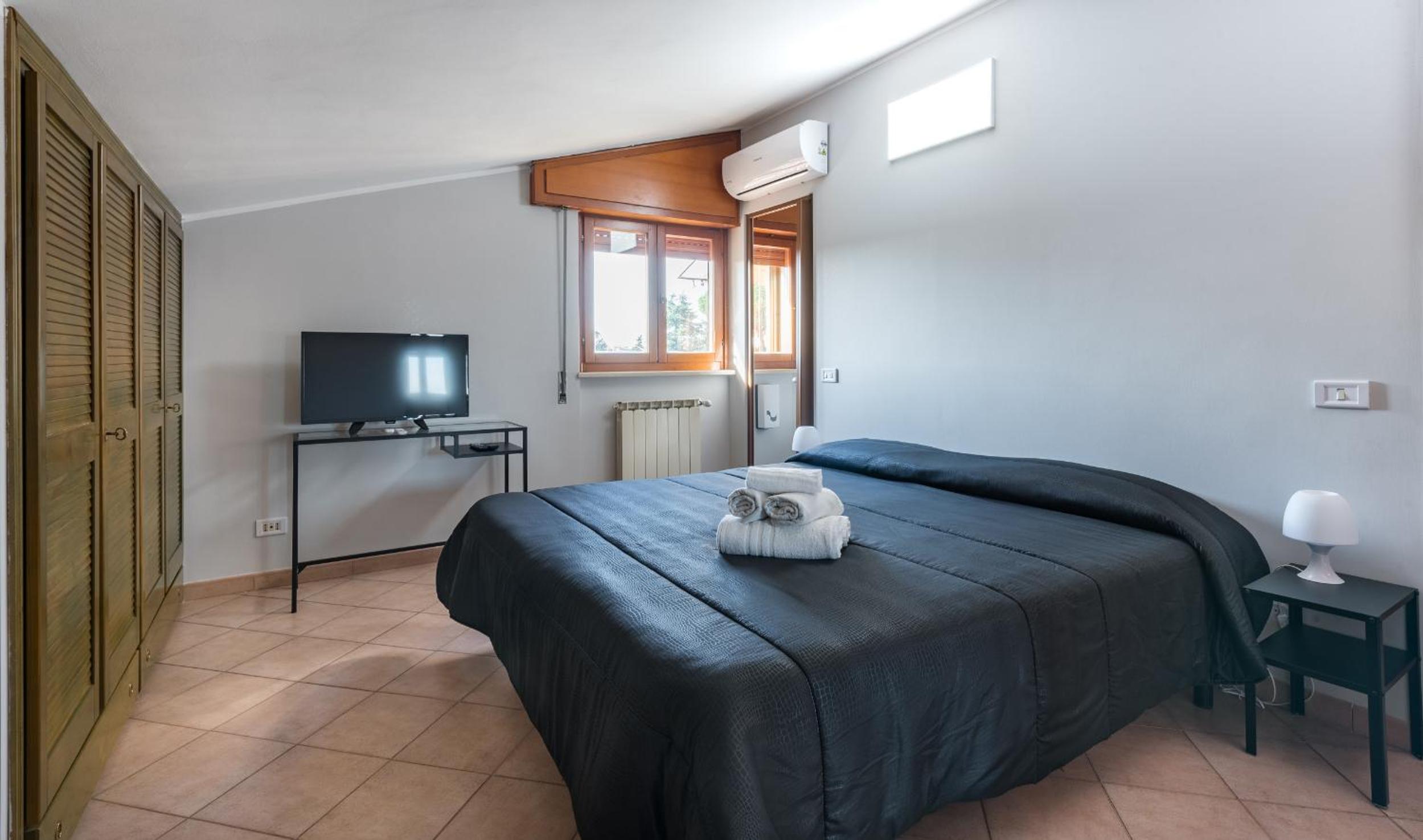 Deluxe Double Or Twin Room With Garden View