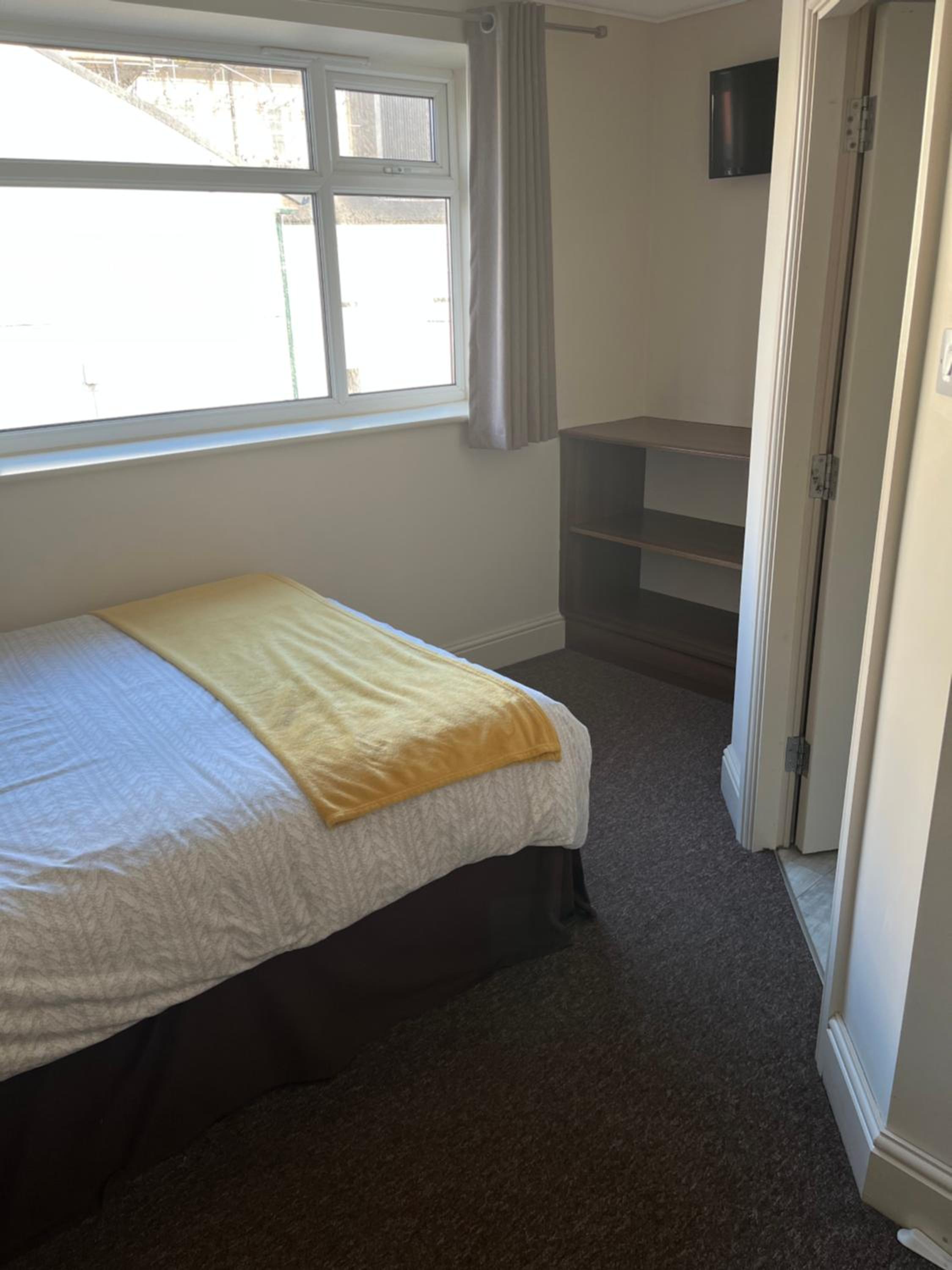 Apartment with Sea View - Photo 15