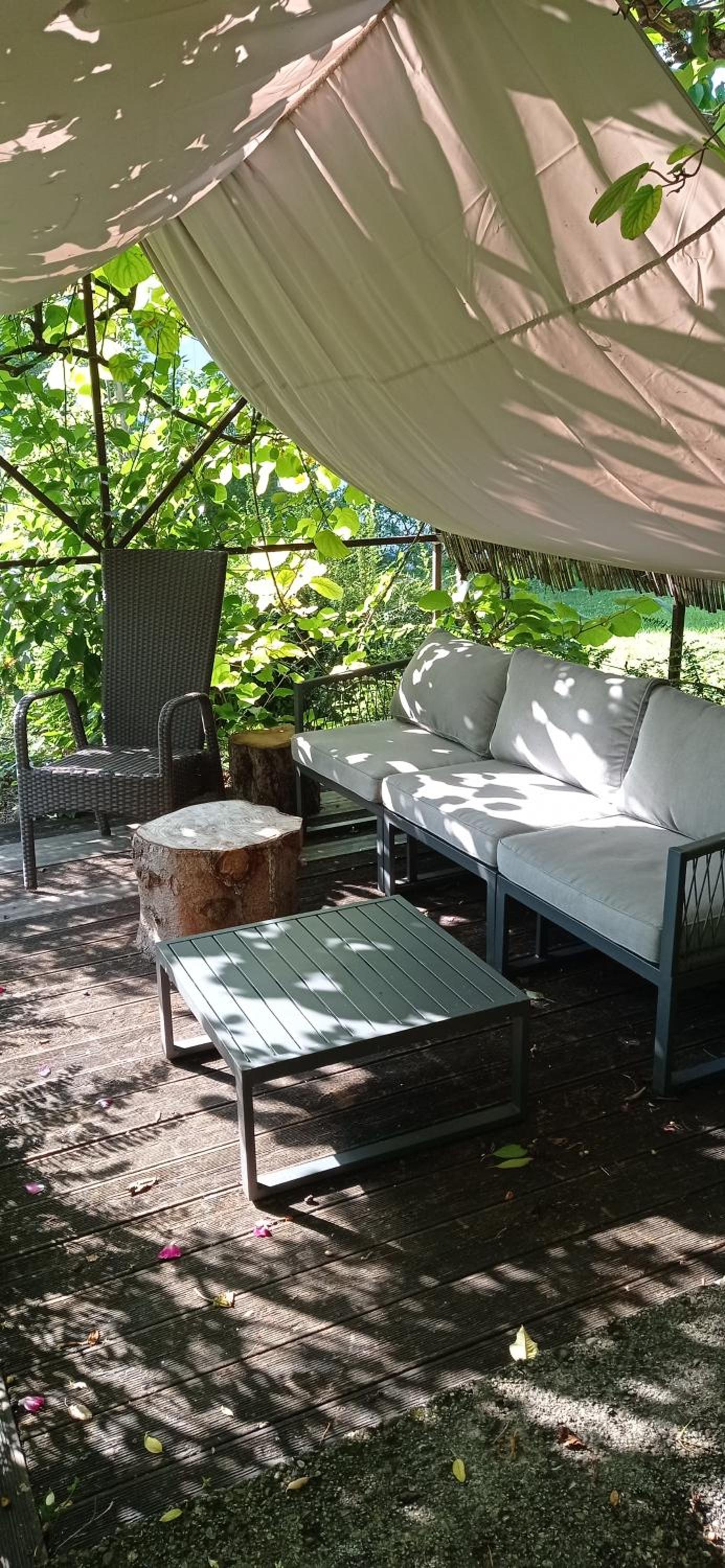 One-Bedroom Apartment with Balcony (3 Adults) photo 3