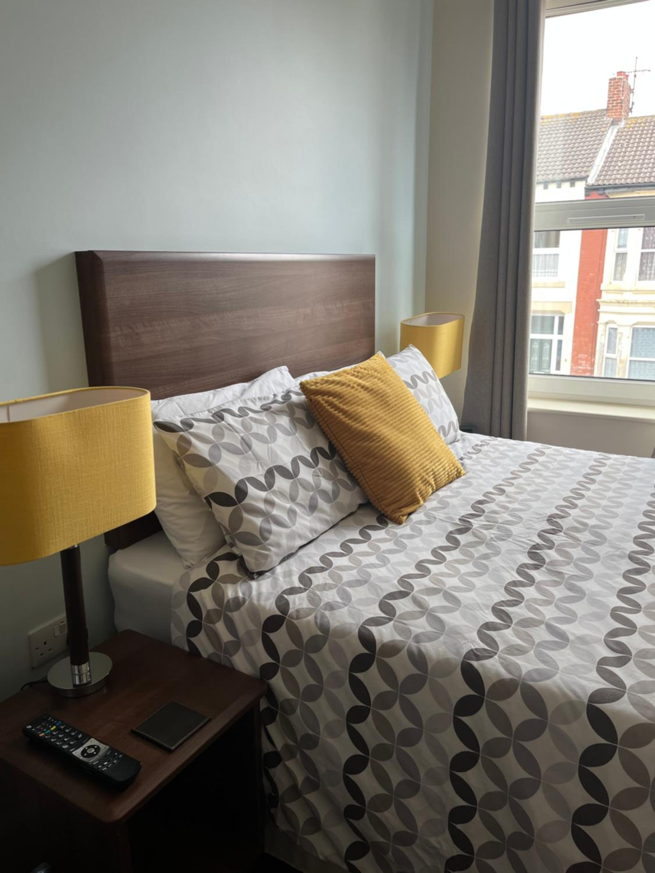Apartment with Sea View - Photo 7
