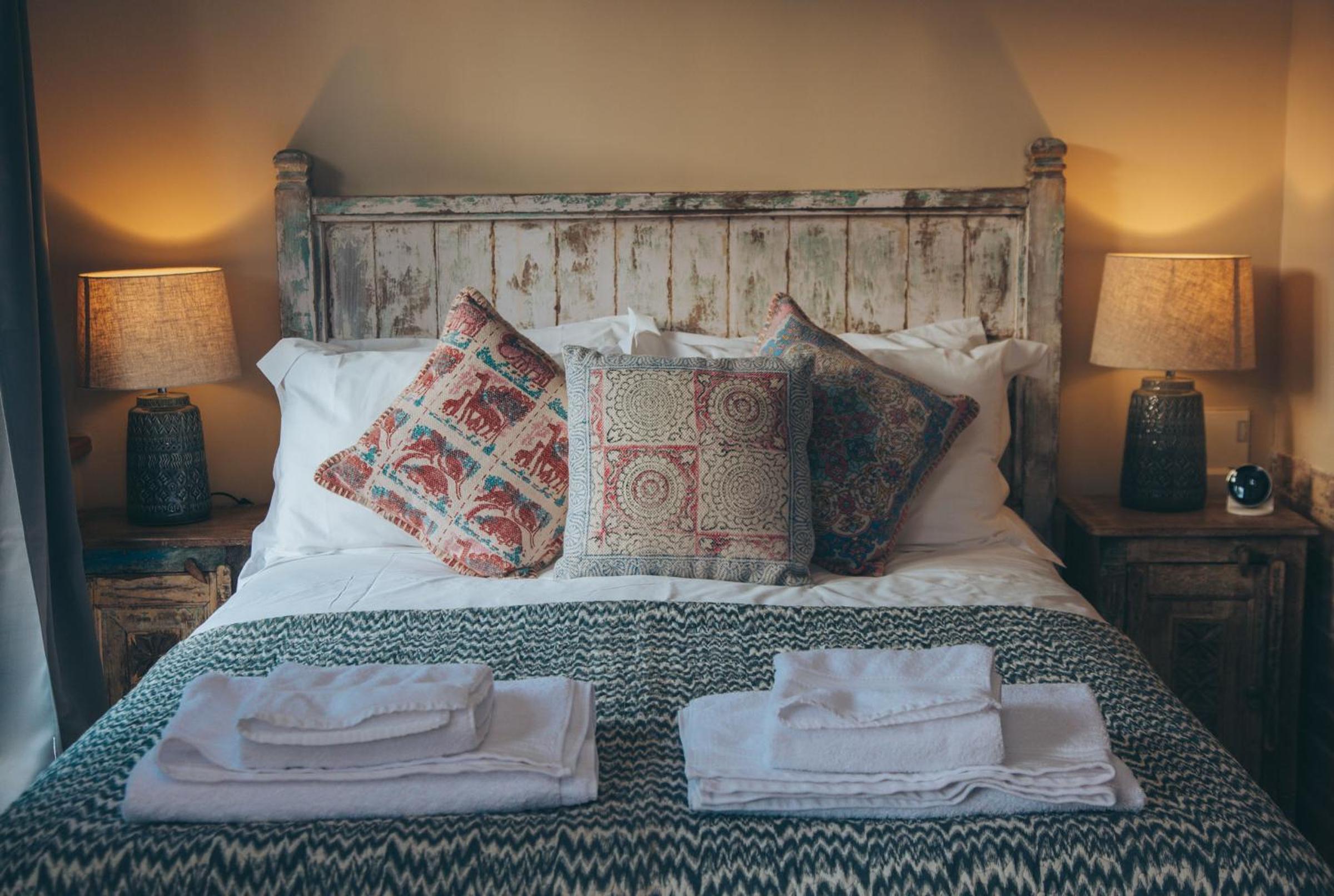 Double Room with Garden View - Photo 12