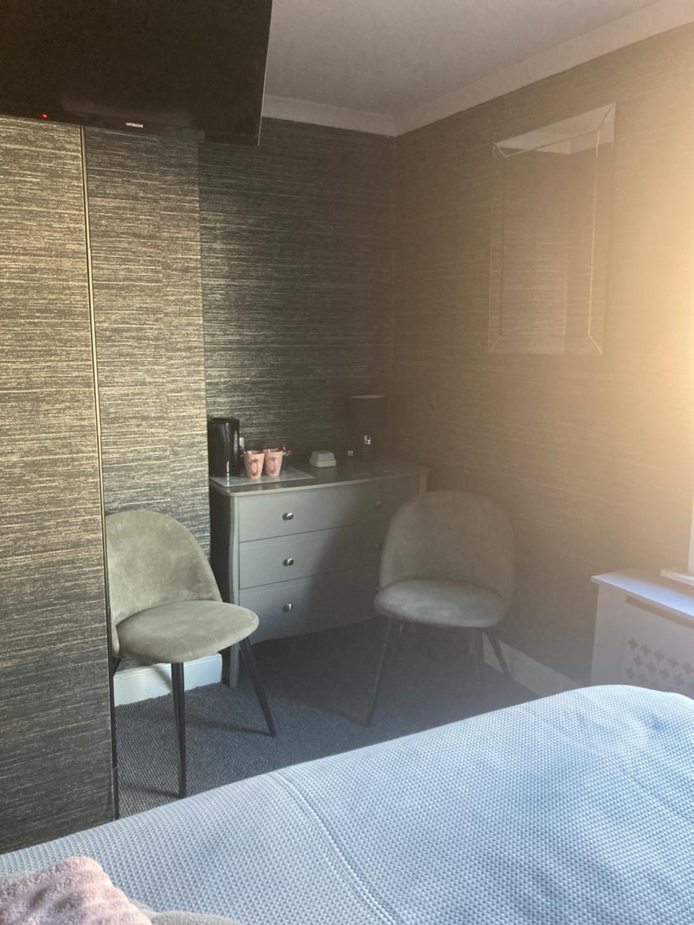 Double or Twin Room with Bathroom