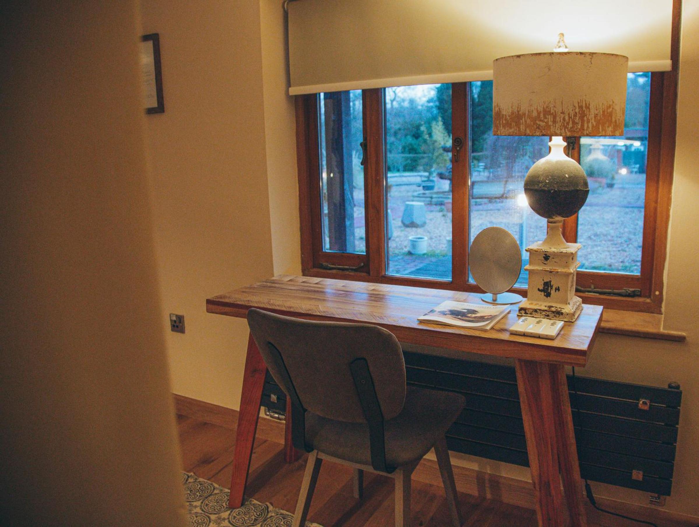 Deluxe King Room photo 3