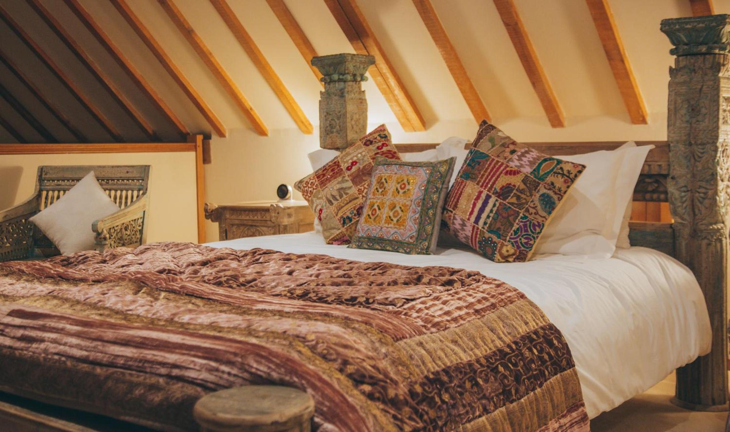 Superior King Room - Photo 2