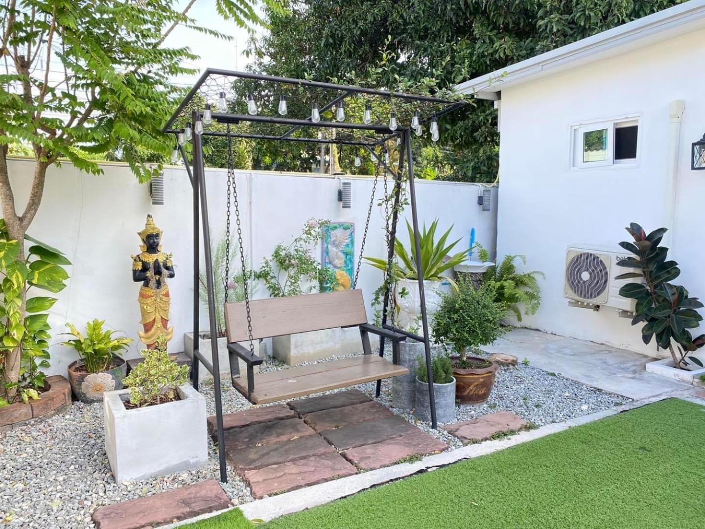 Villa with Garden View - Photo 21