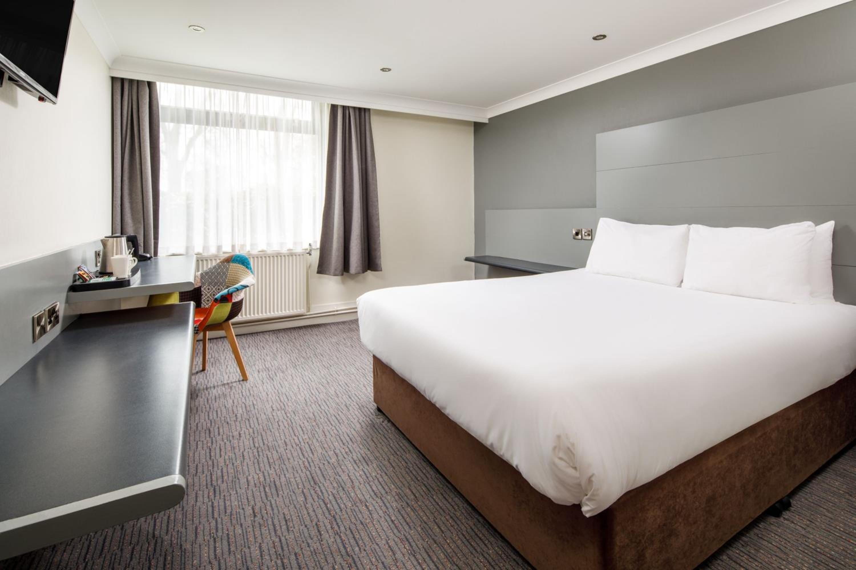 Classic Double Room - Photo 7