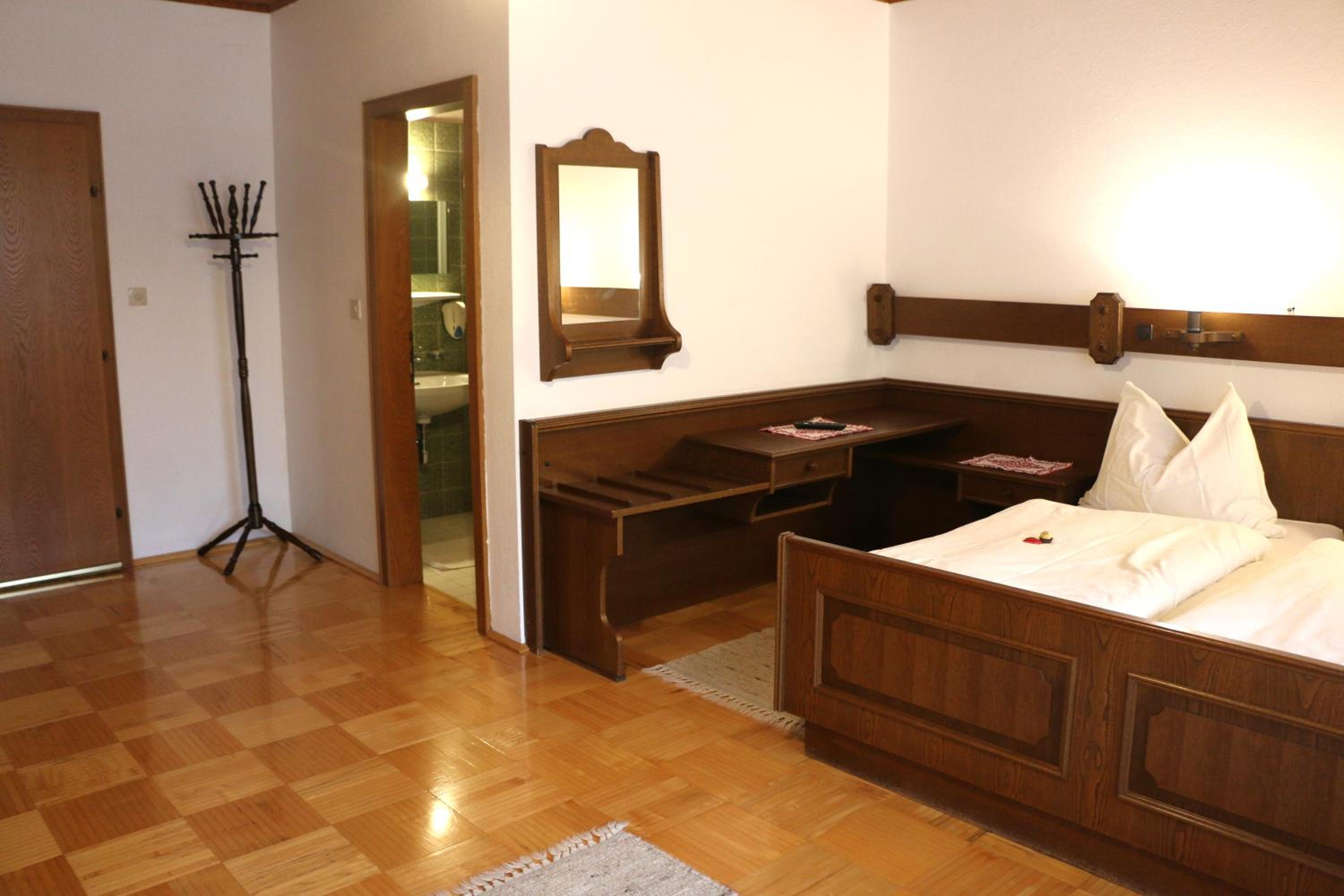 Double Room with Balcony photo 3