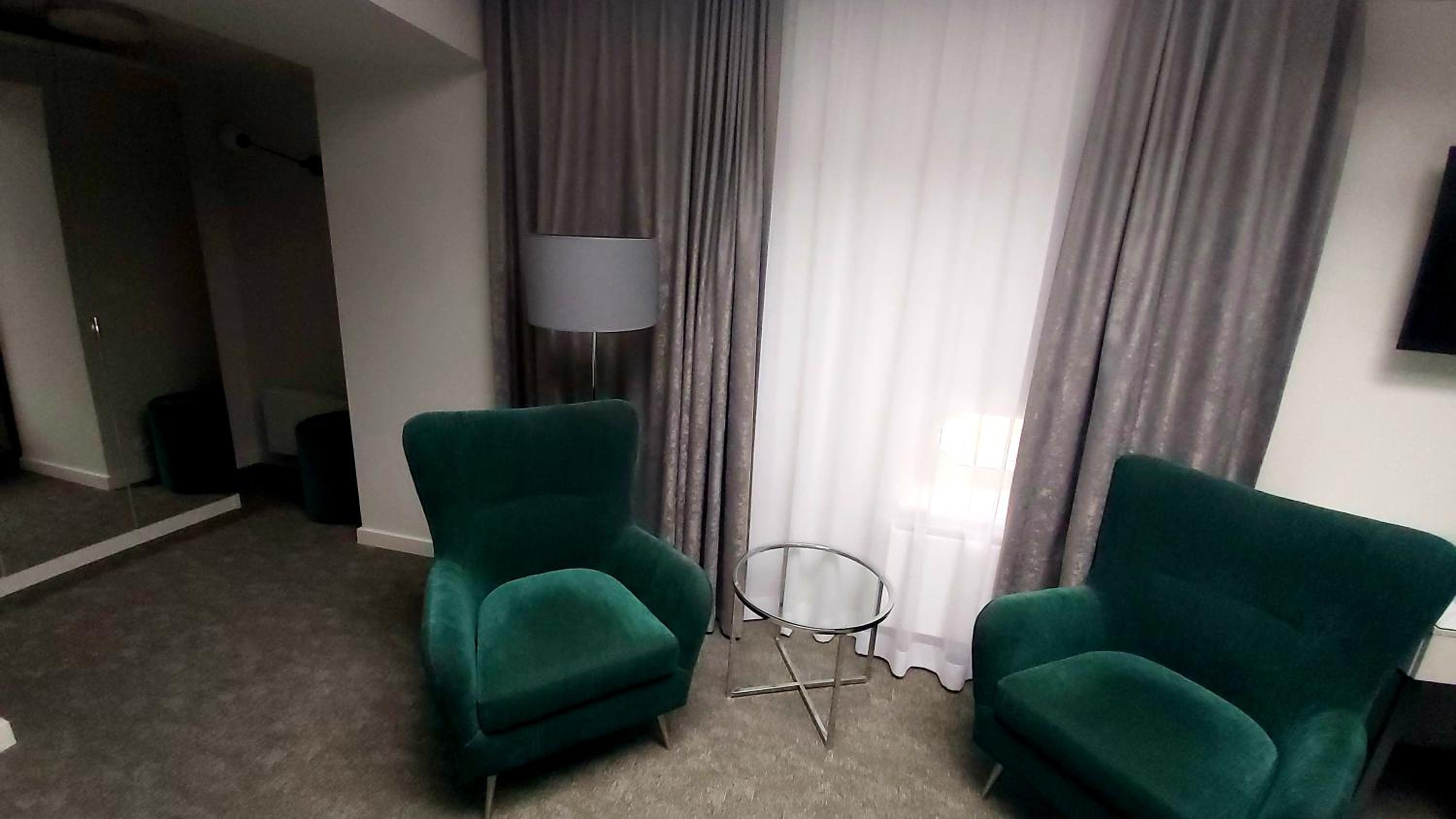 Double or Twin Room - Disability Access - Photo 5