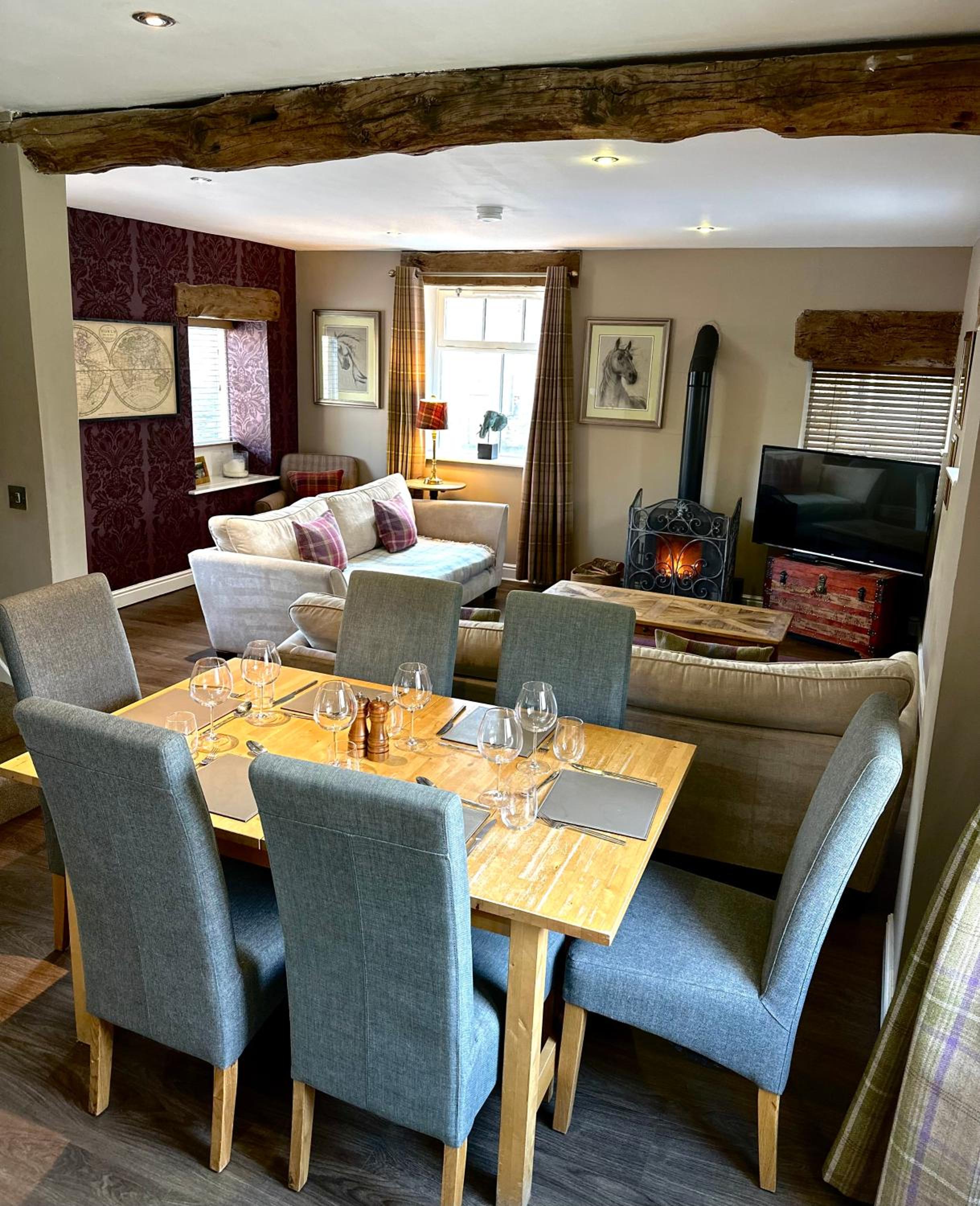Three-Bedroom House - Photo 11