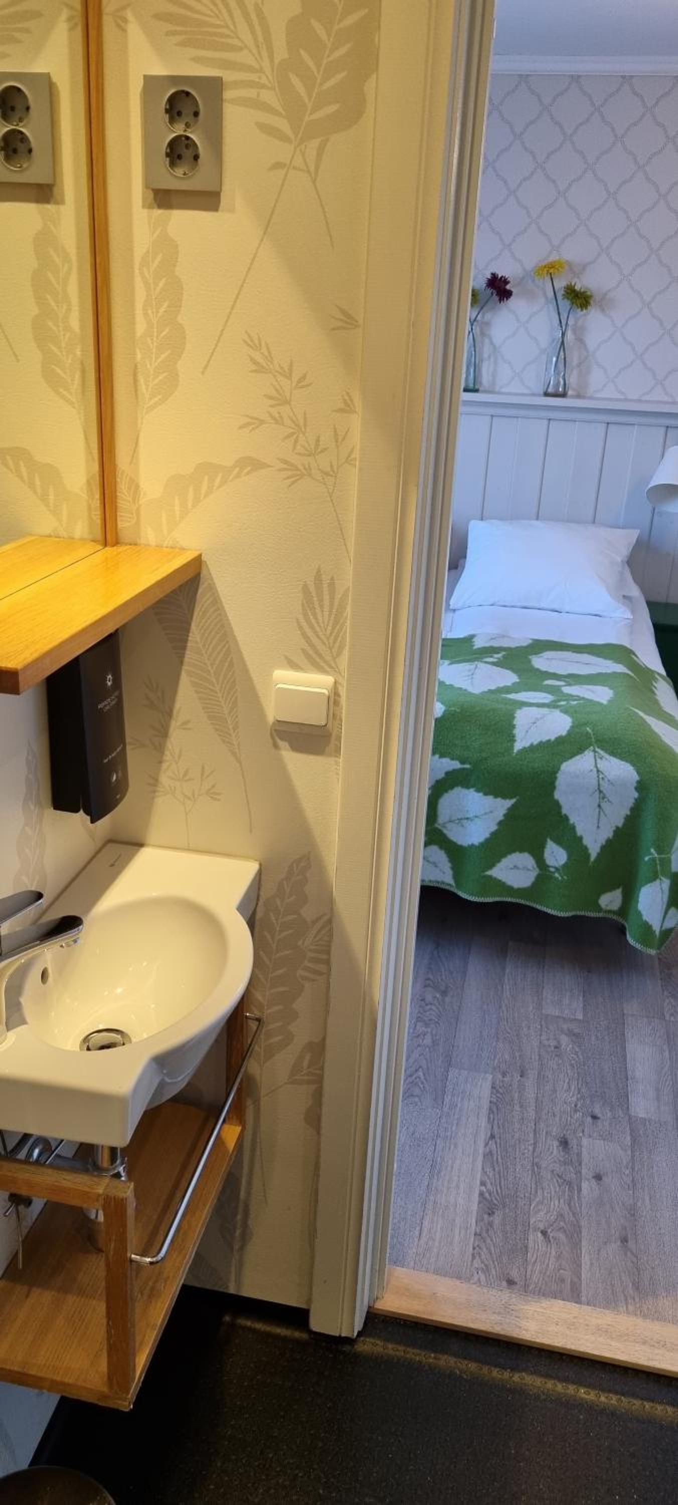 Single Room photo 1