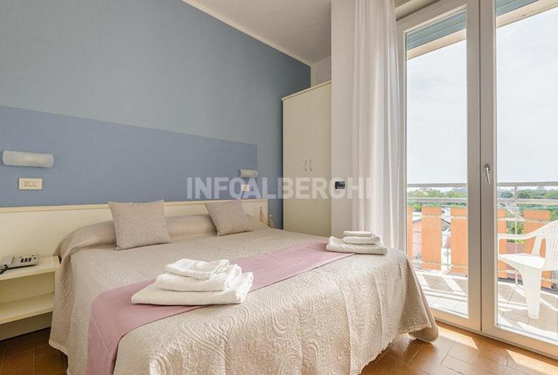 Double or Twin Room - Photo 2