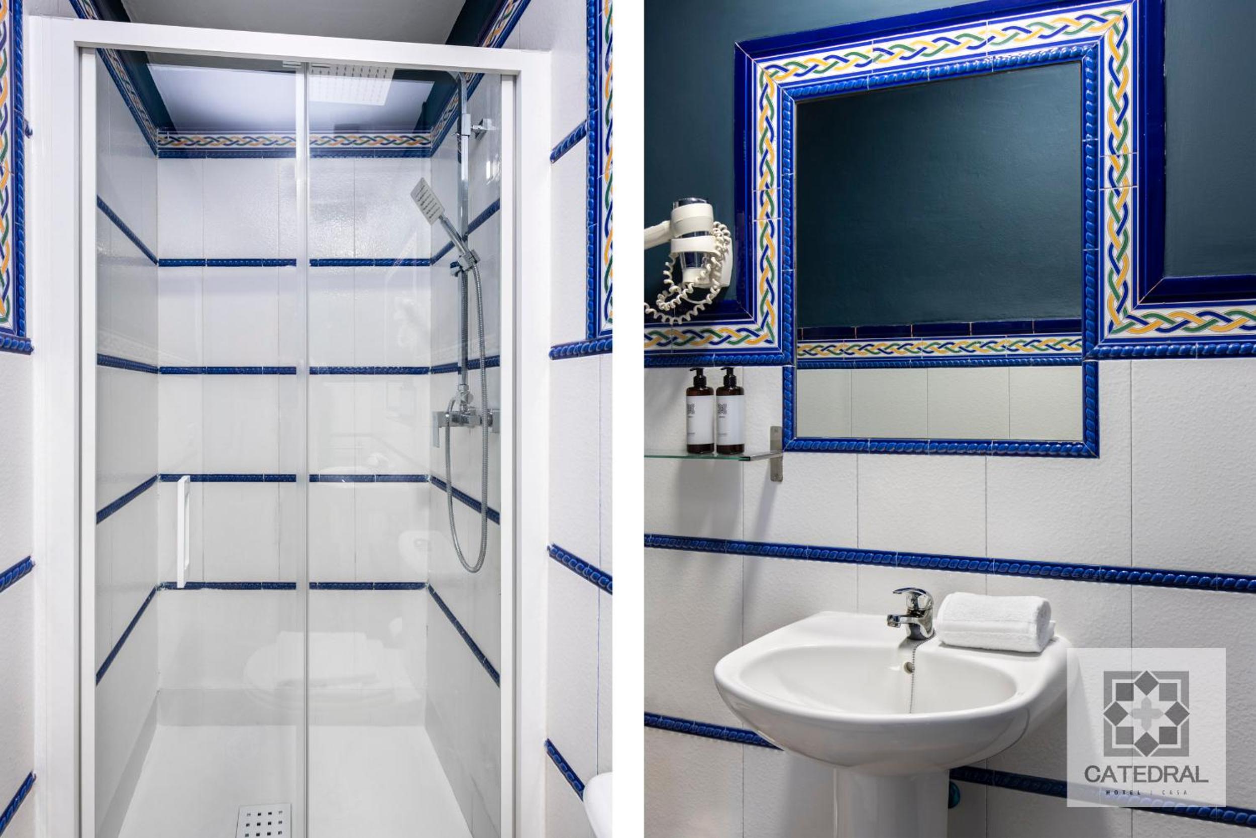 Deluxe King Room - Photo 6
