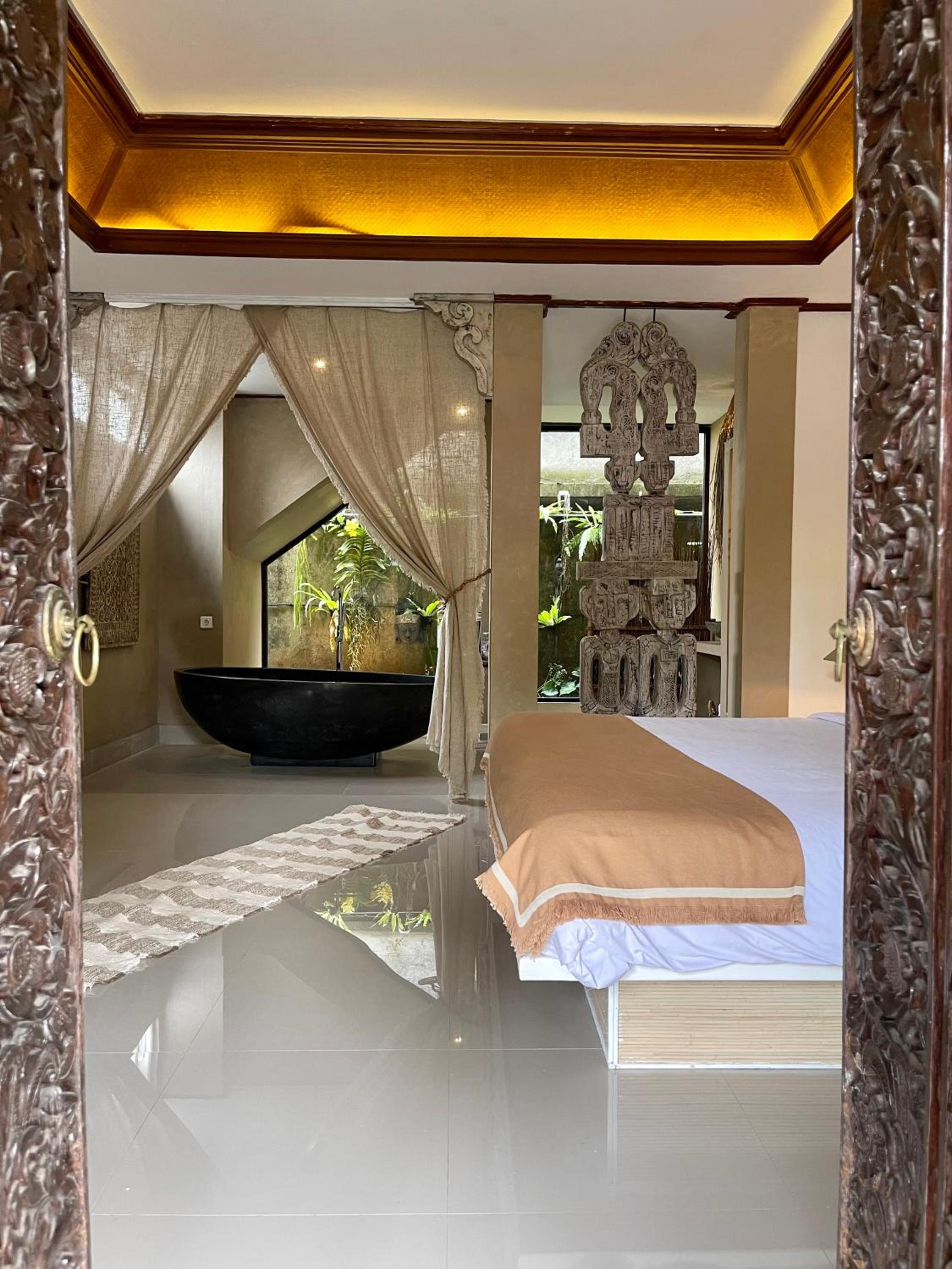 Deluxe Double Room with Bath