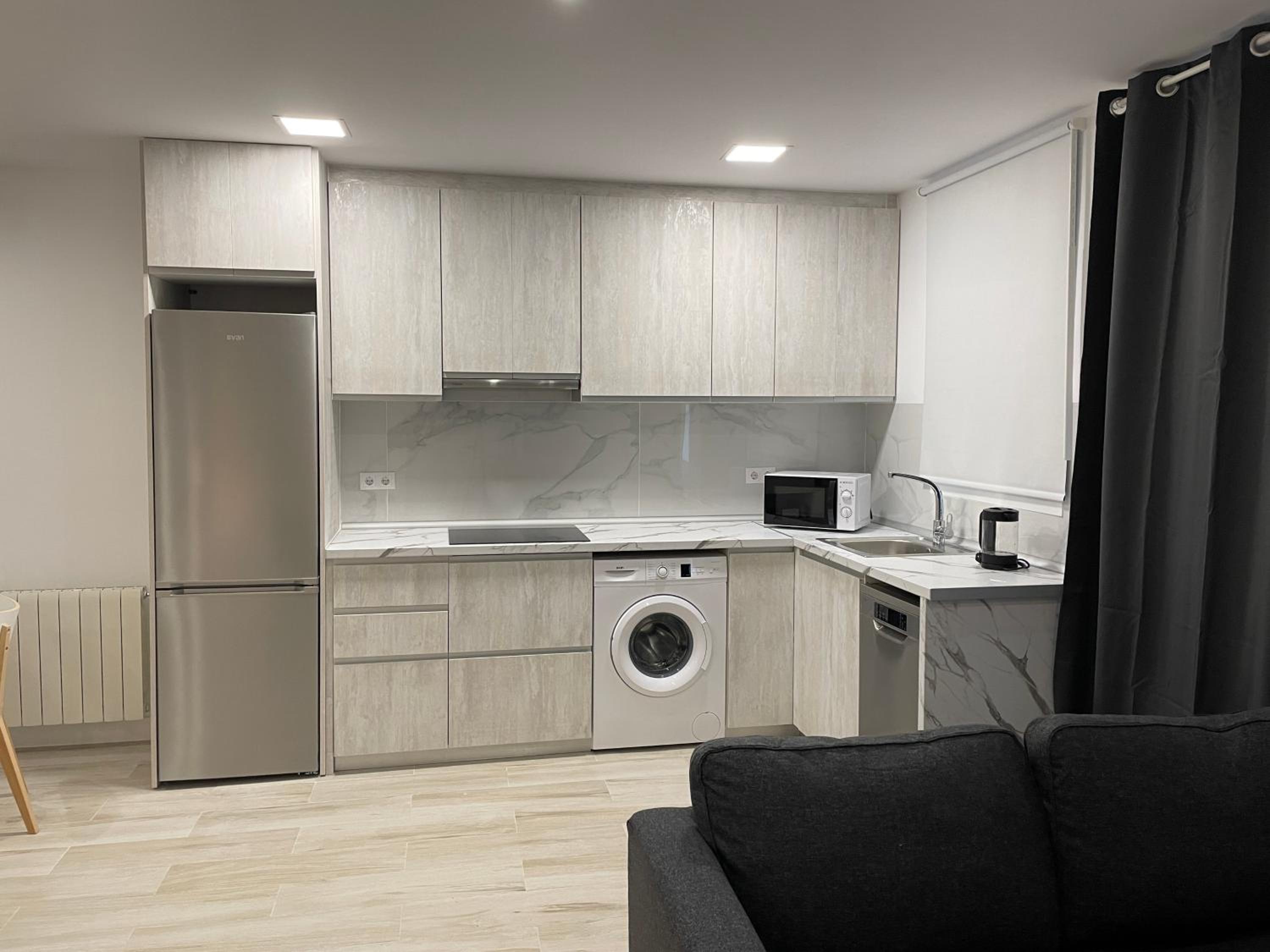 Apartment with Terrace photo 2