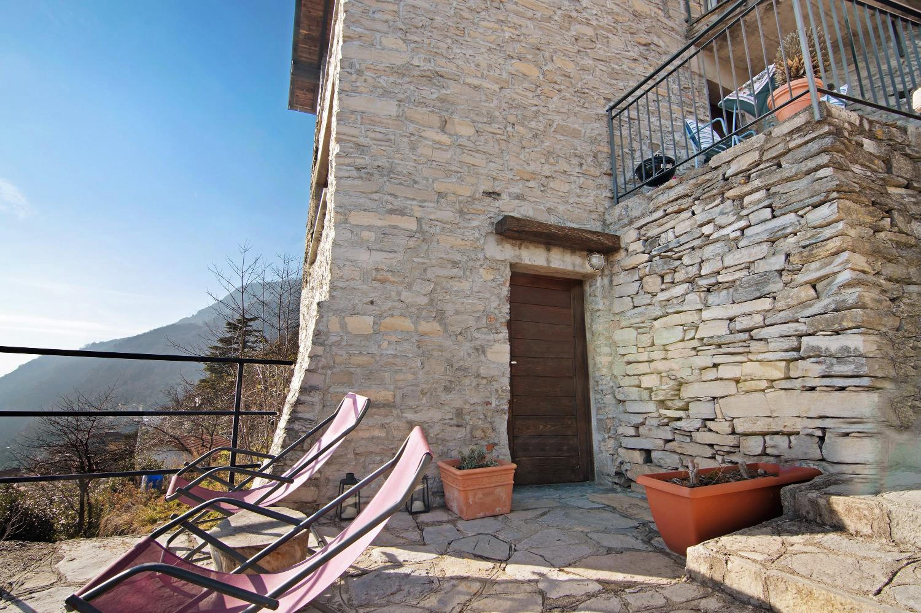 Superior Apartment with City View photo 2