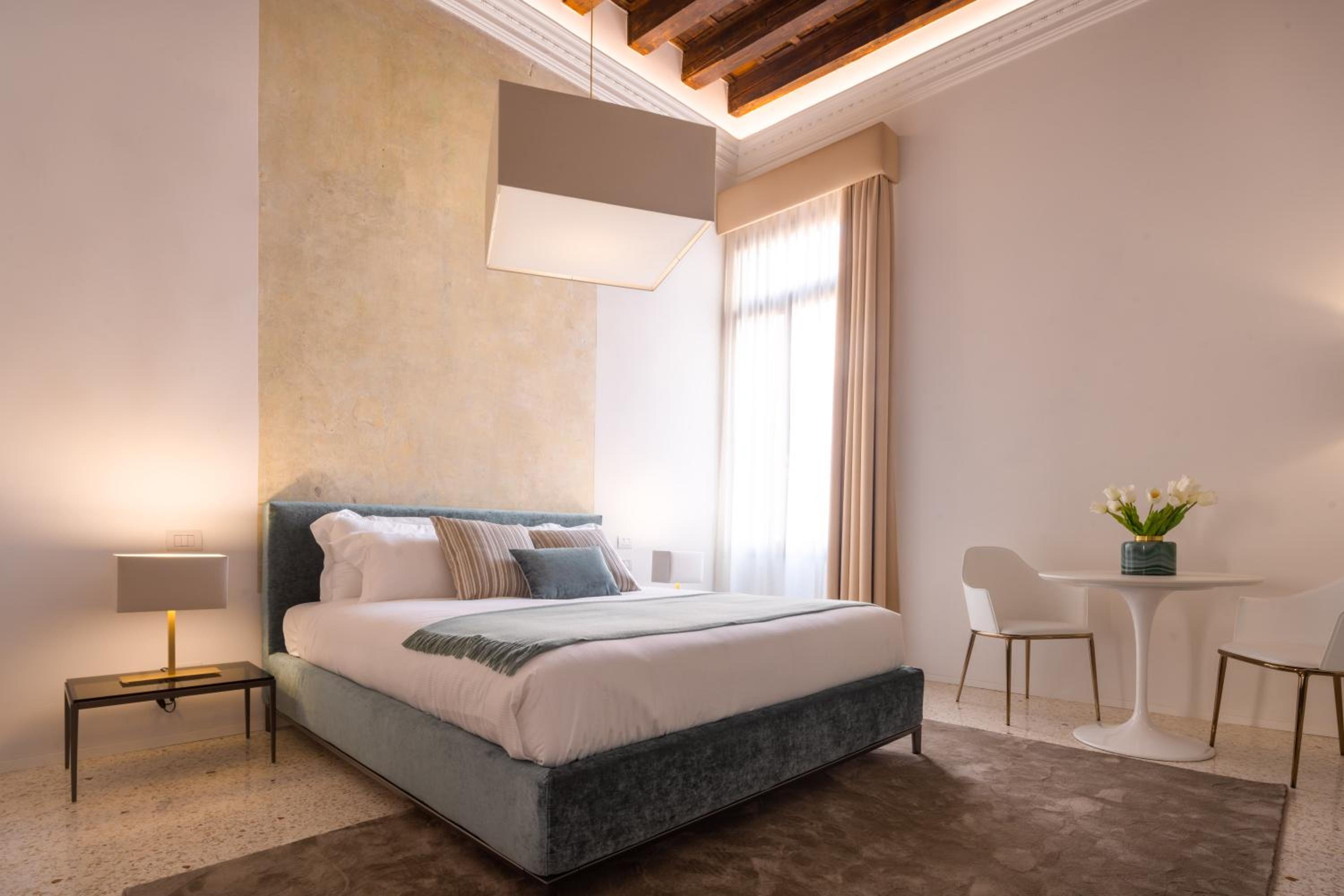 Junior Suite with Canal View photo 1