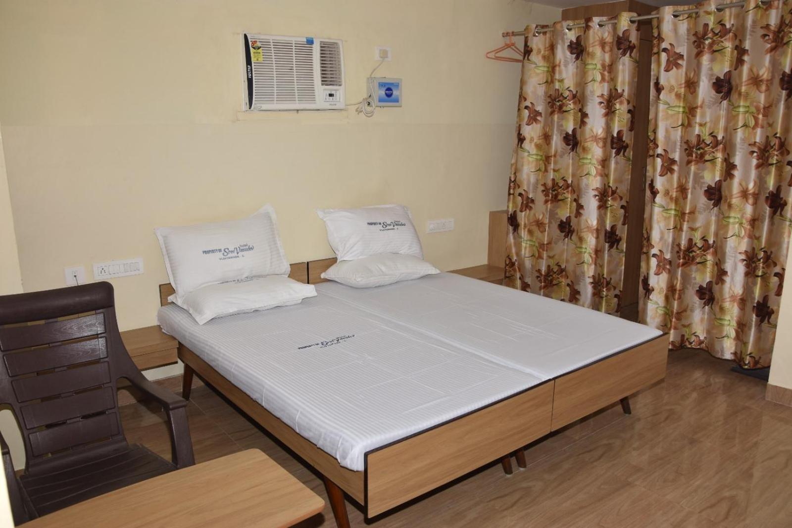 Standard Double Room photo 3