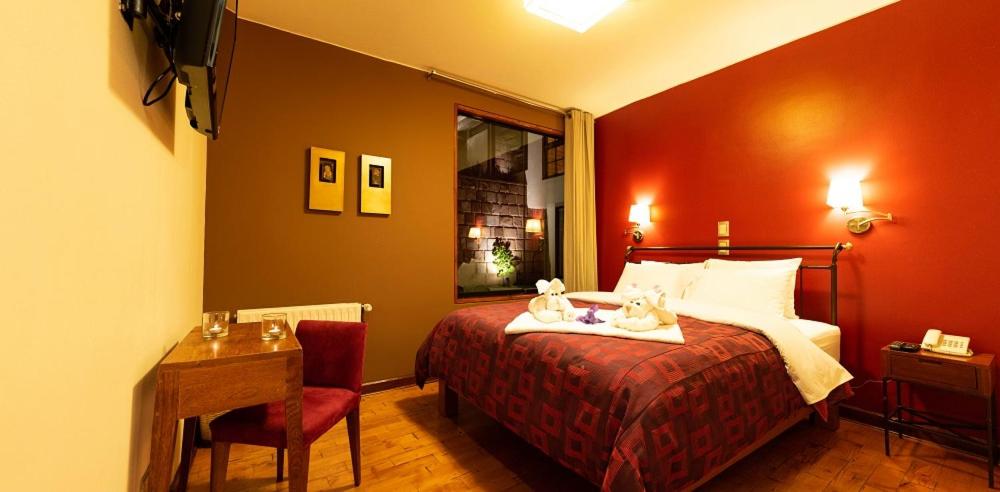 Double Room with Bath photo 3