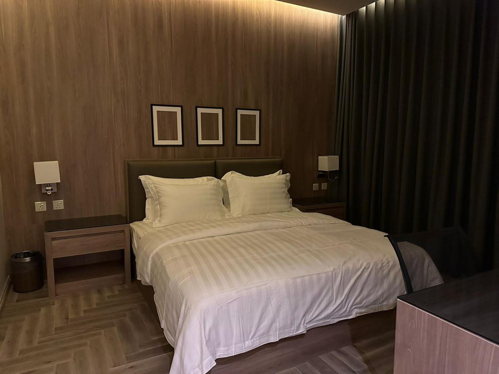 One-Bedroom Suite