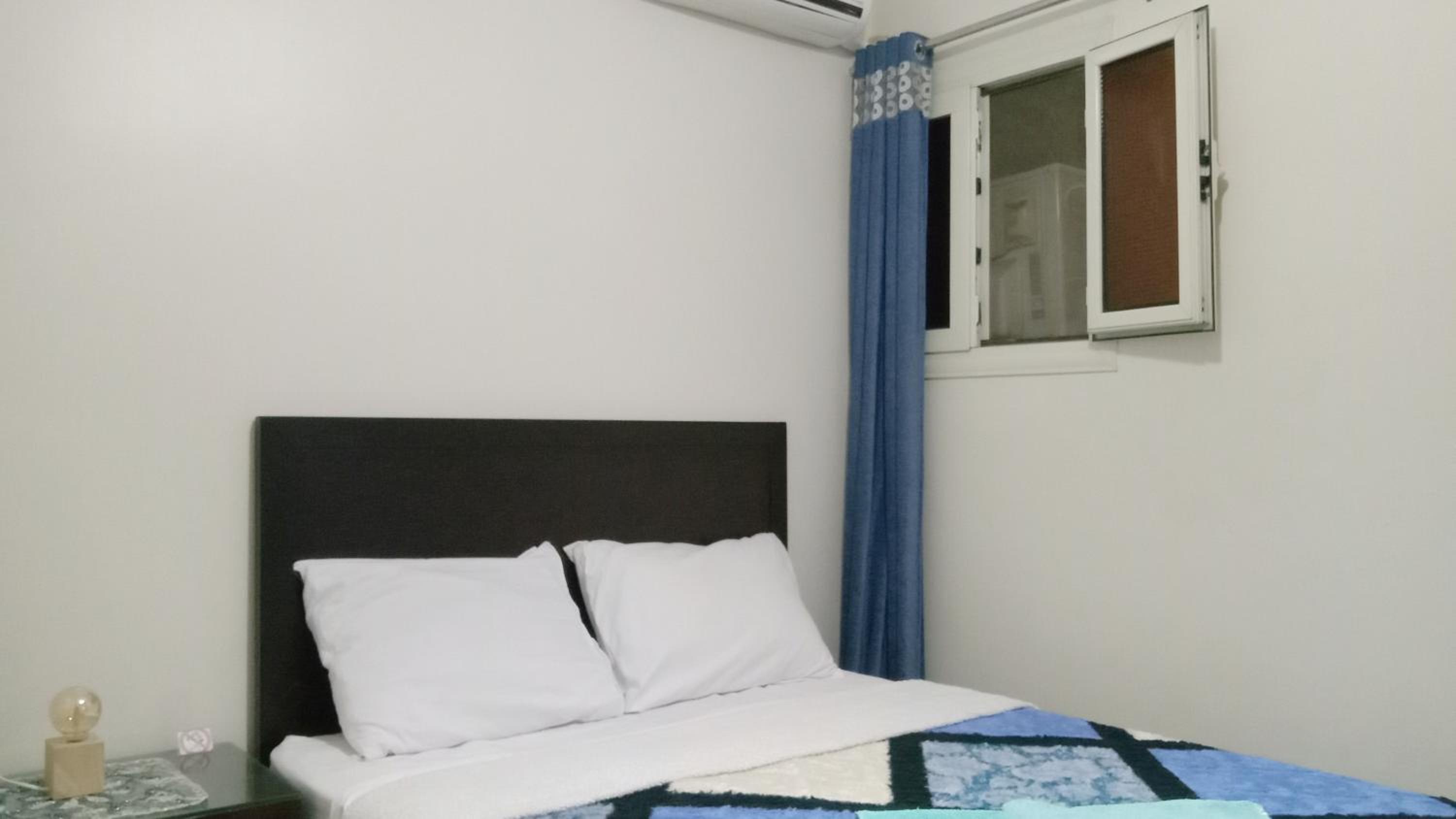 Large Single Room photo 1