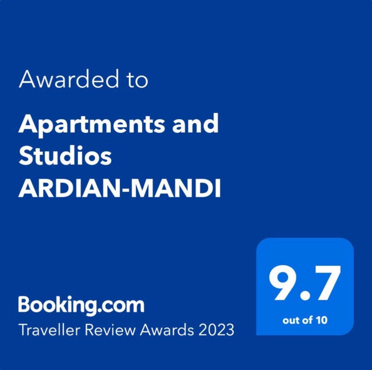 Deluxe Apartment
